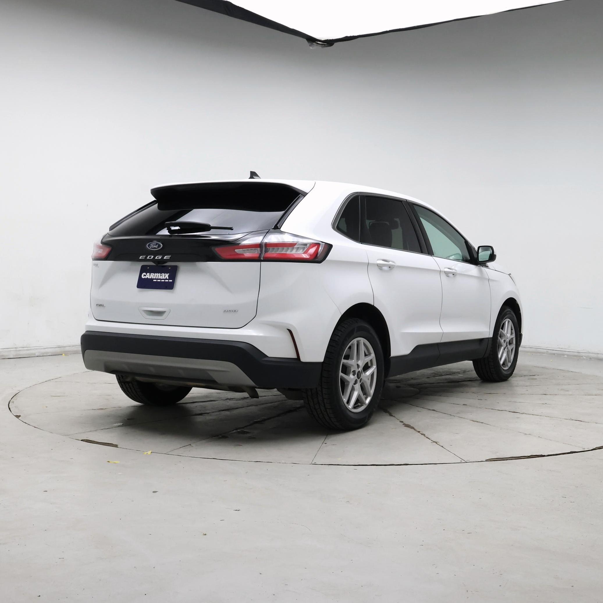 Thumbnail: 2023 Ford Edge - 8