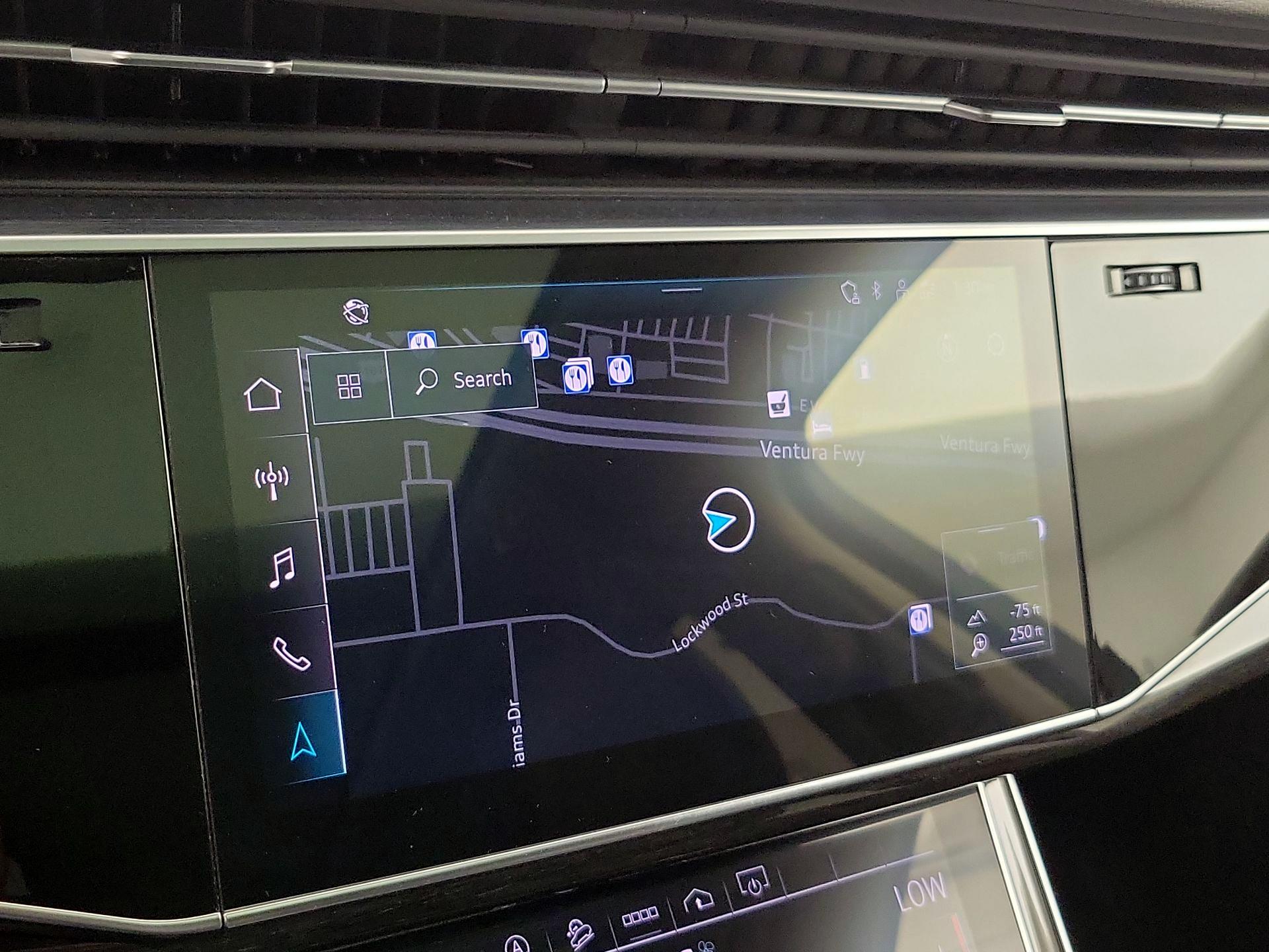 Thumbnail: 2022 Audi Q7 - 14