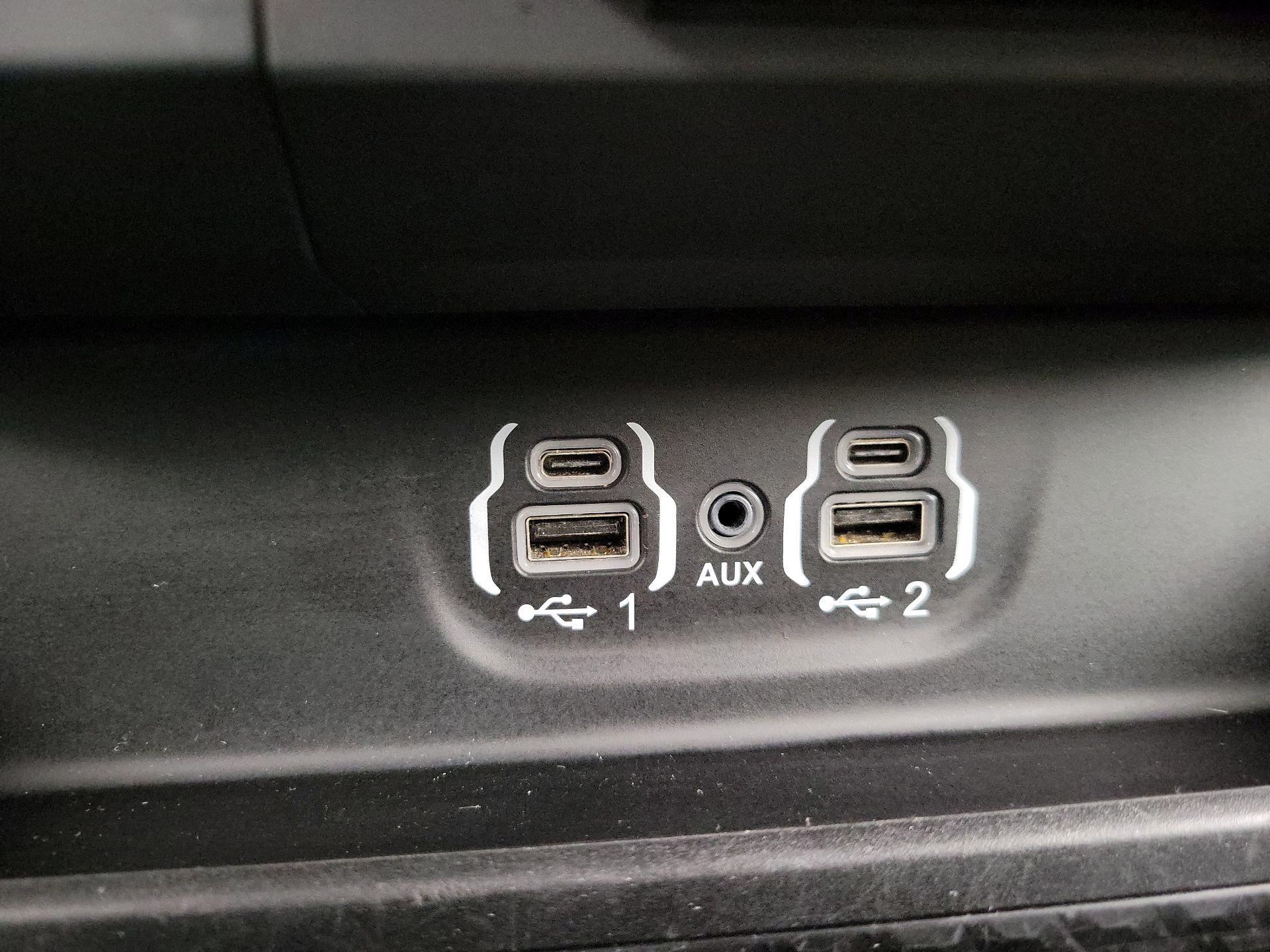 Thumbnail: 2024 RAM 1500 - 19