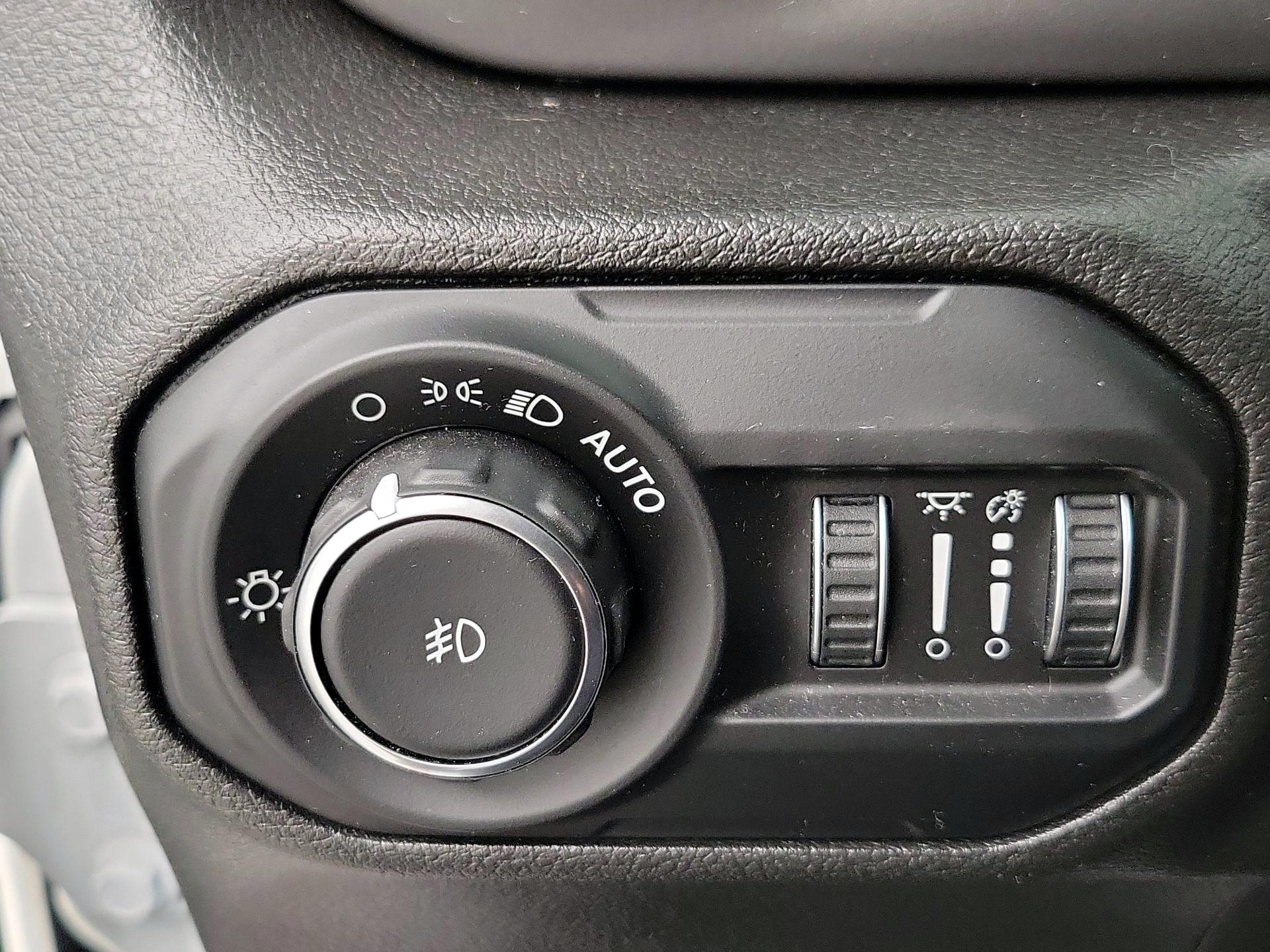 Thumbnail: 2022 Jeep Wrangler - 13