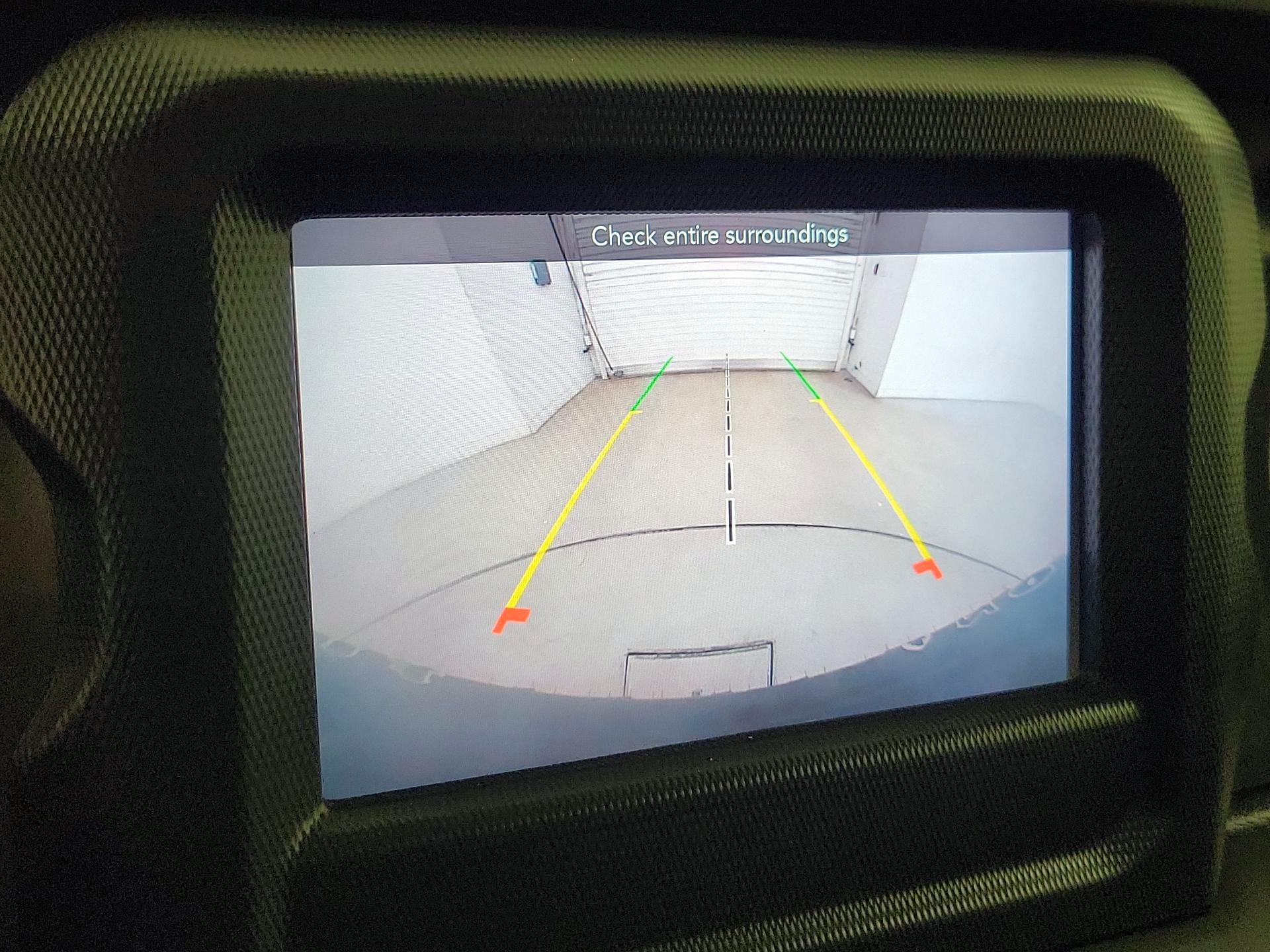 Thumbnail: 2022 Jeep Wrangler - 14