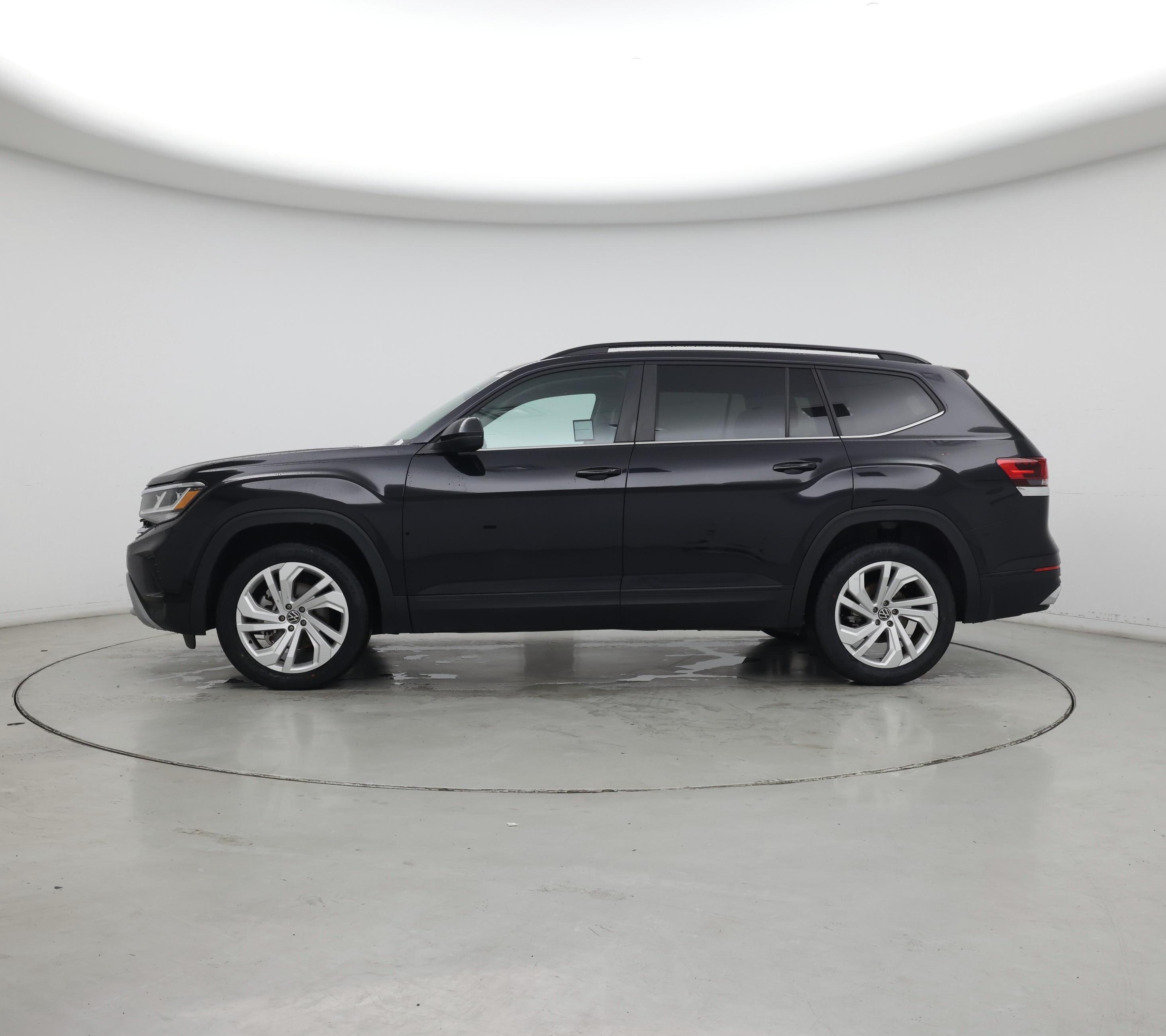 Thumbnail: 2023 Volkswagen Atlas - 3