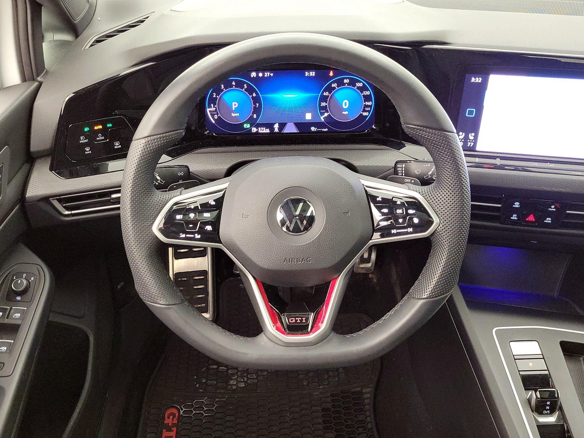 Thumbnail: 2022 Volkswagen Golf - 10