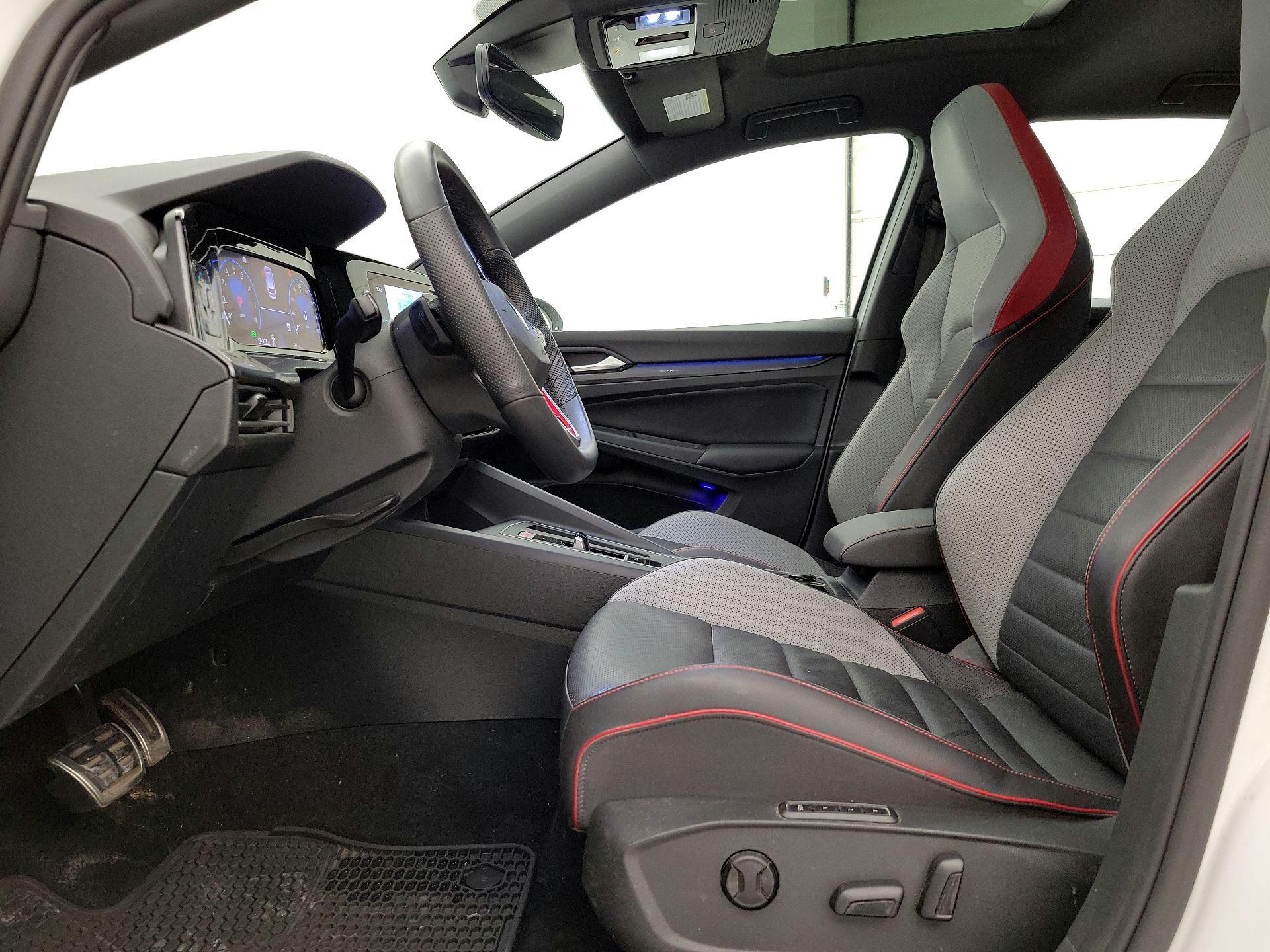 Thumbnail: 2022 Volkswagen Golf - 11