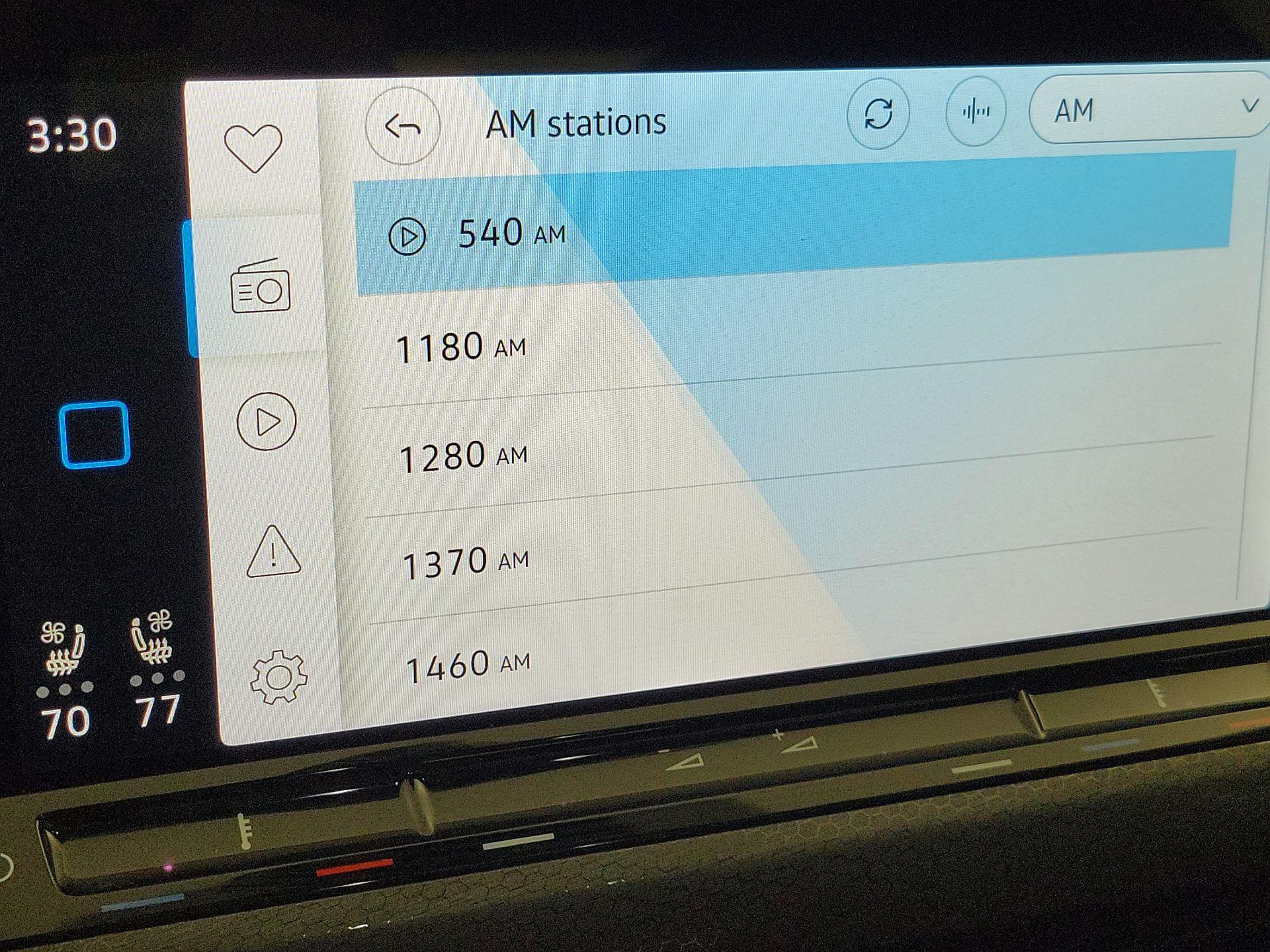 Thumbnail: 2022 Volkswagen Golf - 15