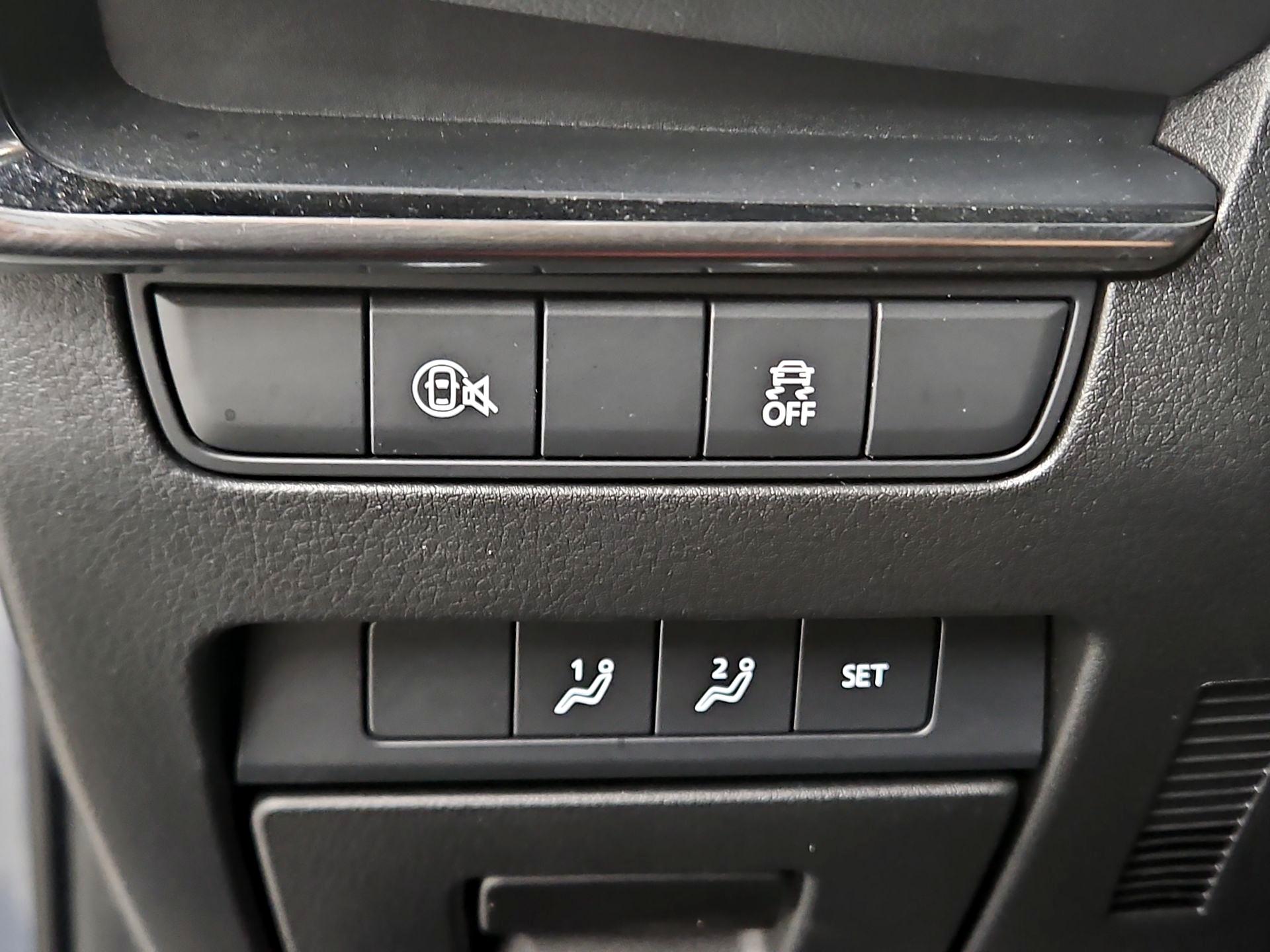 Thumbnail: 2024 Mazda Mazda3 - 13