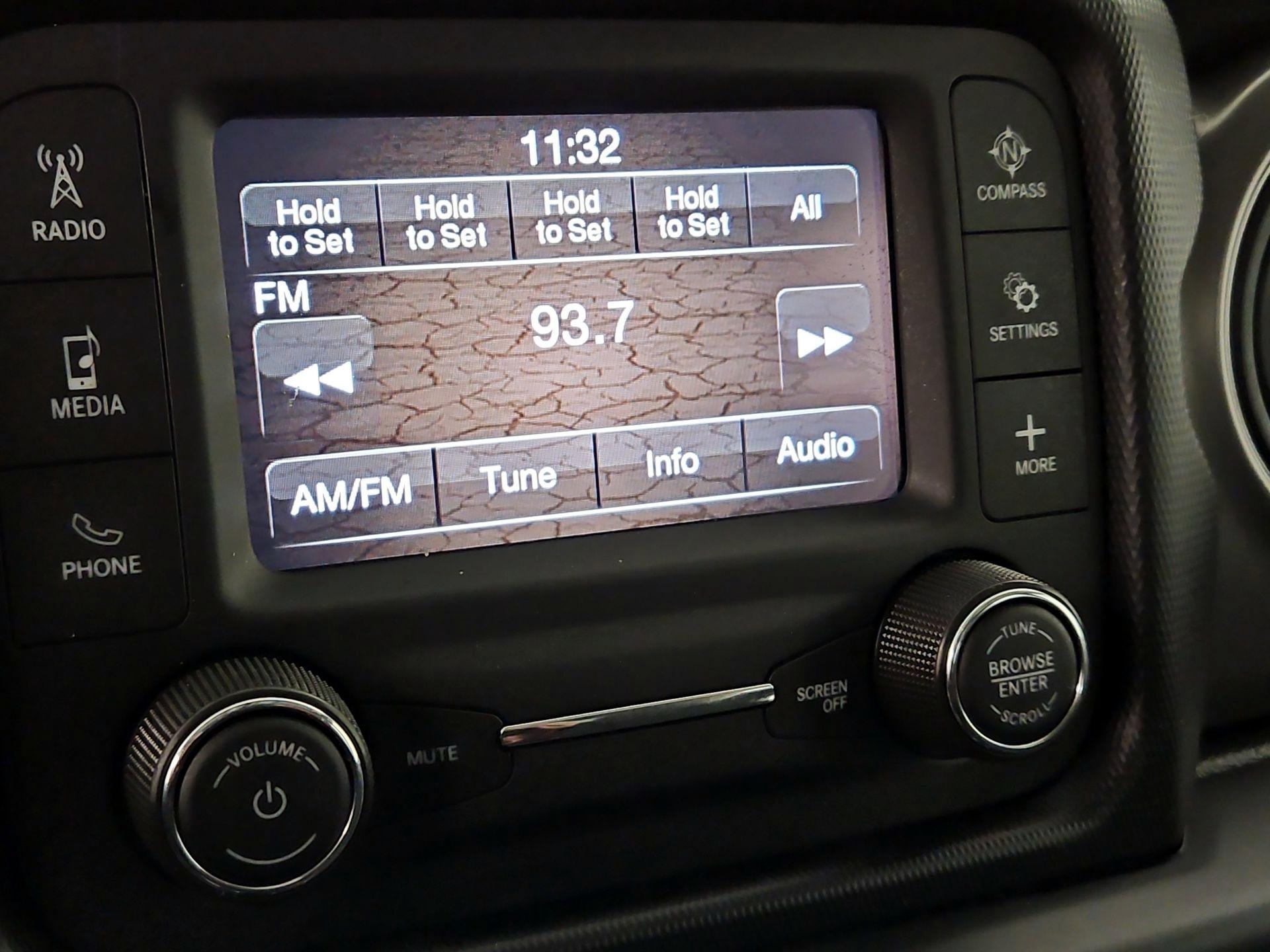 Thumbnail: 2021 Jeep Wrangler - 14