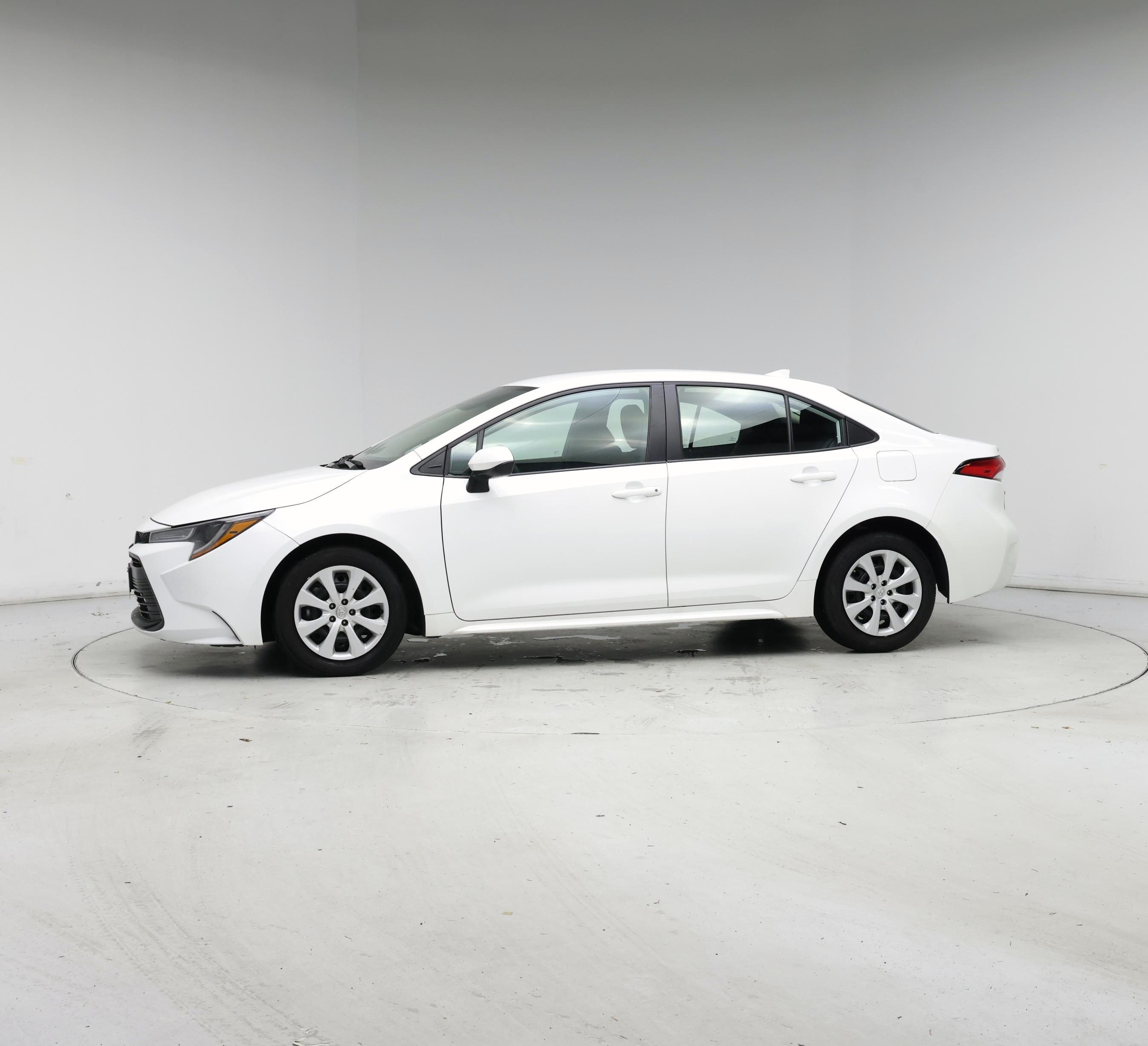 Thumbnail: 2024 Toyota Corolla - 3