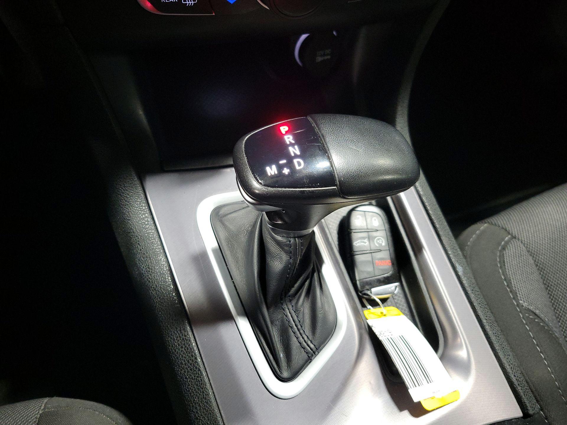 Thumbnail: 2022 Dodge Charger - 17