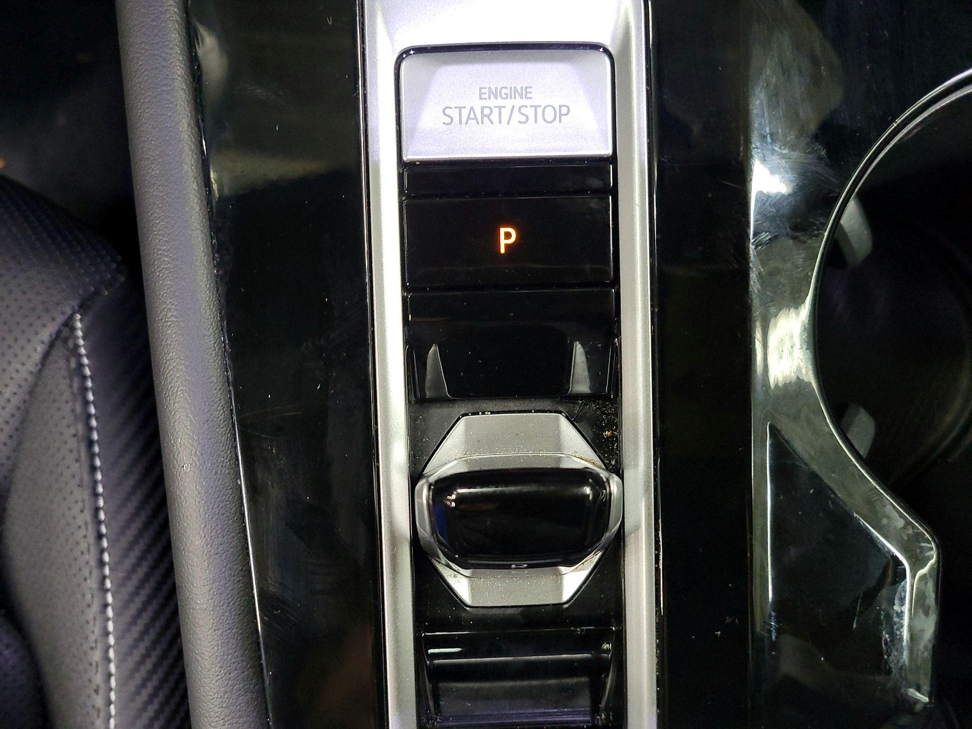 Thumbnail: 2025 Volkswagen Atlas - 17