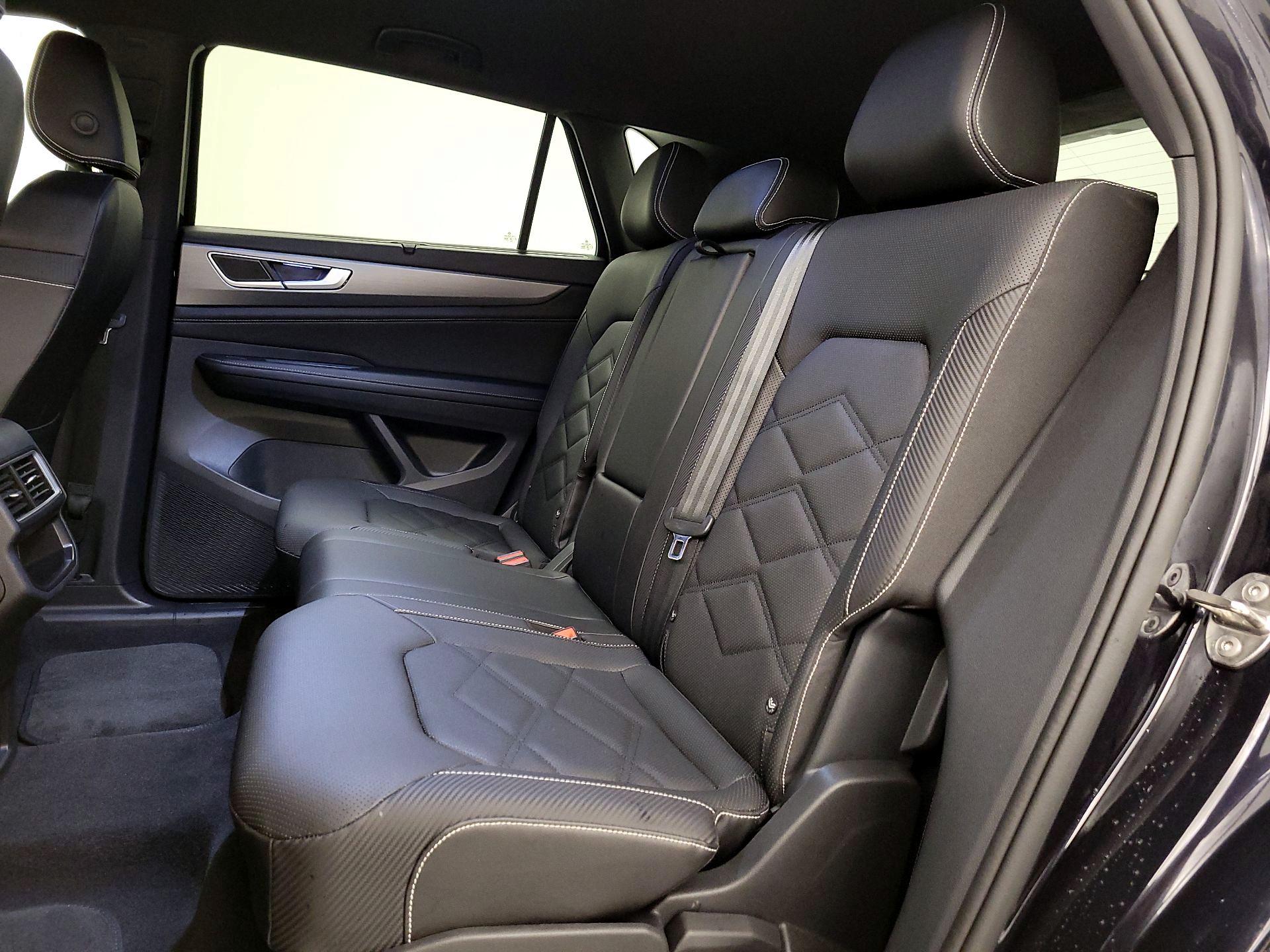 Thumbnail: 2025 Volkswagen Atlas - 18