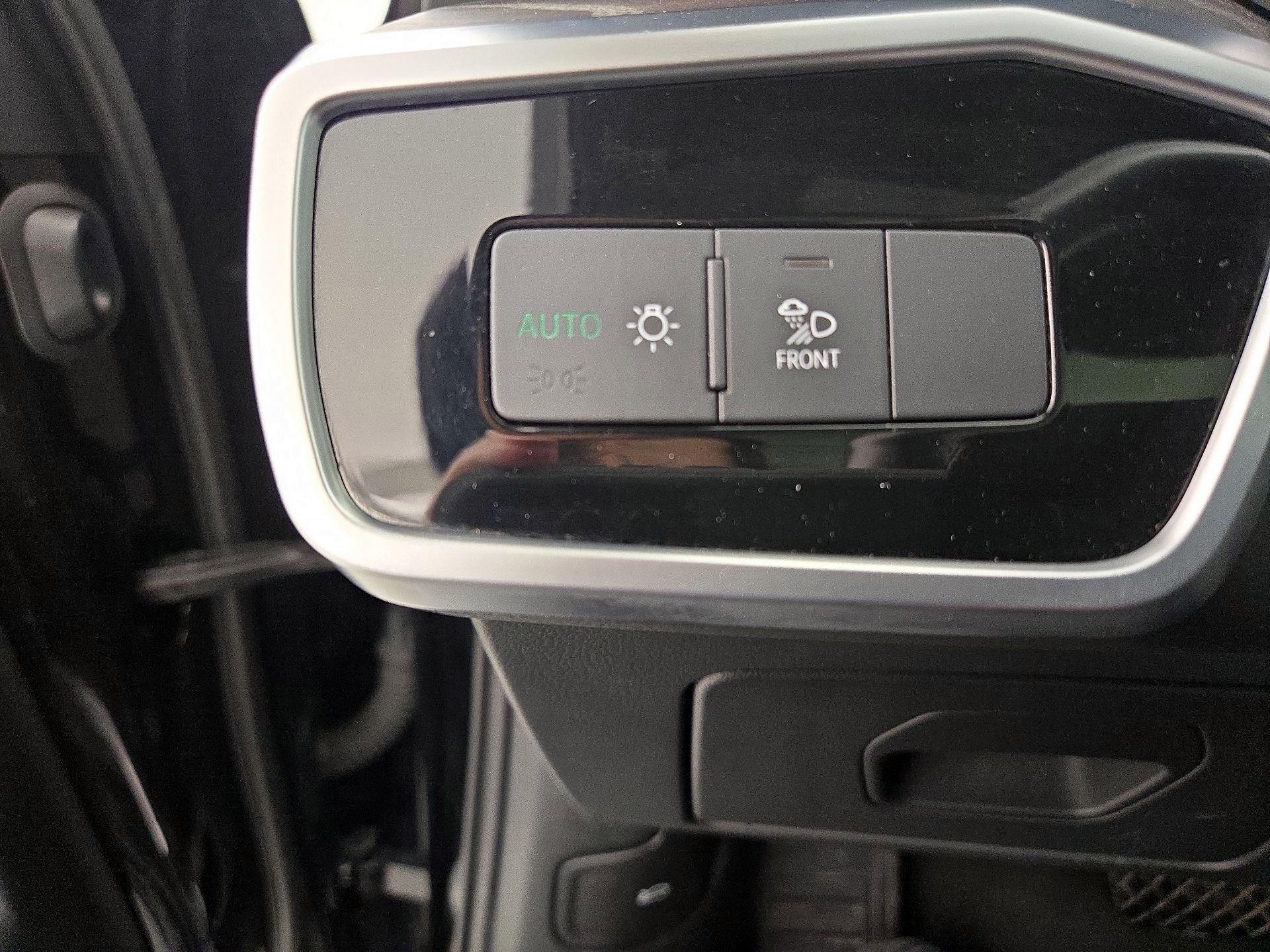 Thumbnail: 2024 Audi A6 - 13