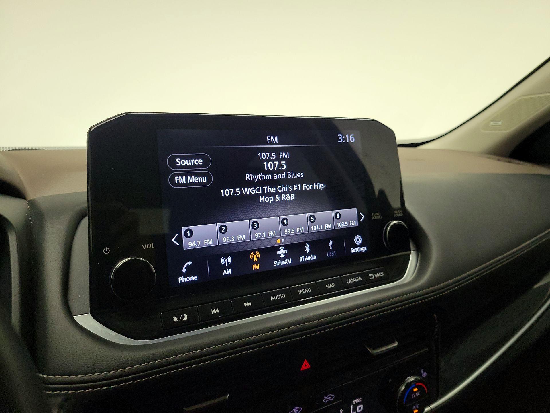 Thumbnail: 2022 Nissan Rogue - 16