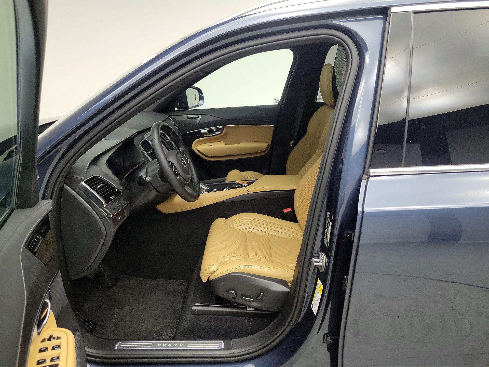 Thumbnail: 2024 Volvo XC90 - 11