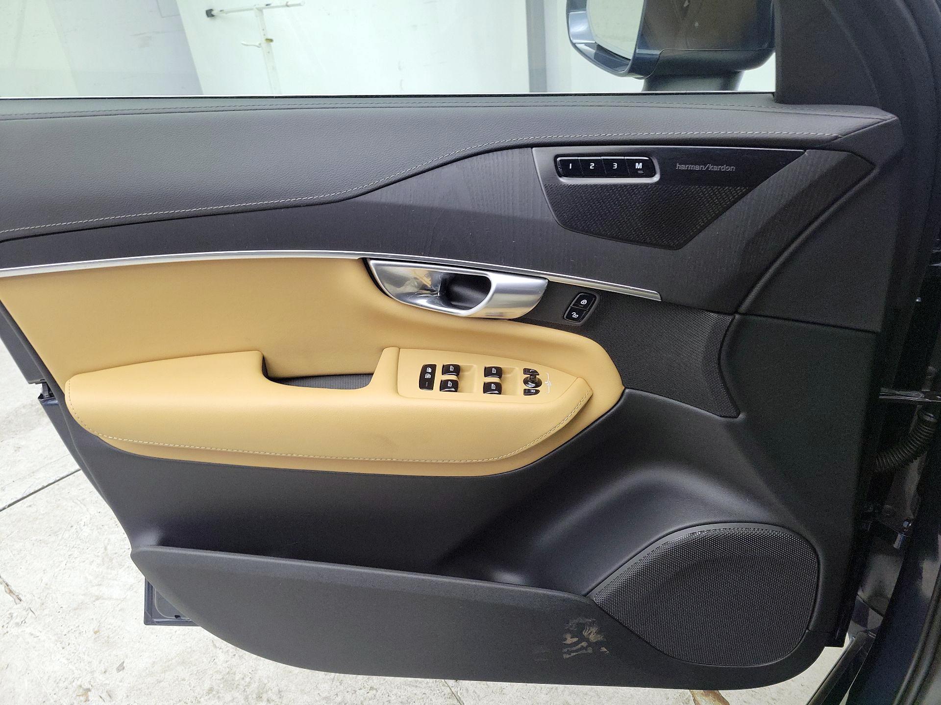 Thumbnail: 2024 Volvo XC90 - 12