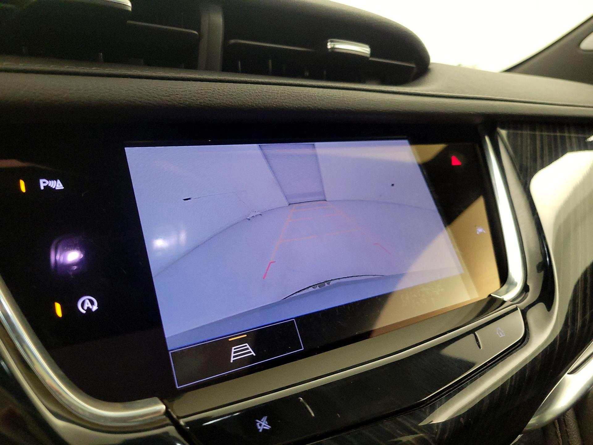 Thumbnail: 2025 Cadillac XT6 - 14