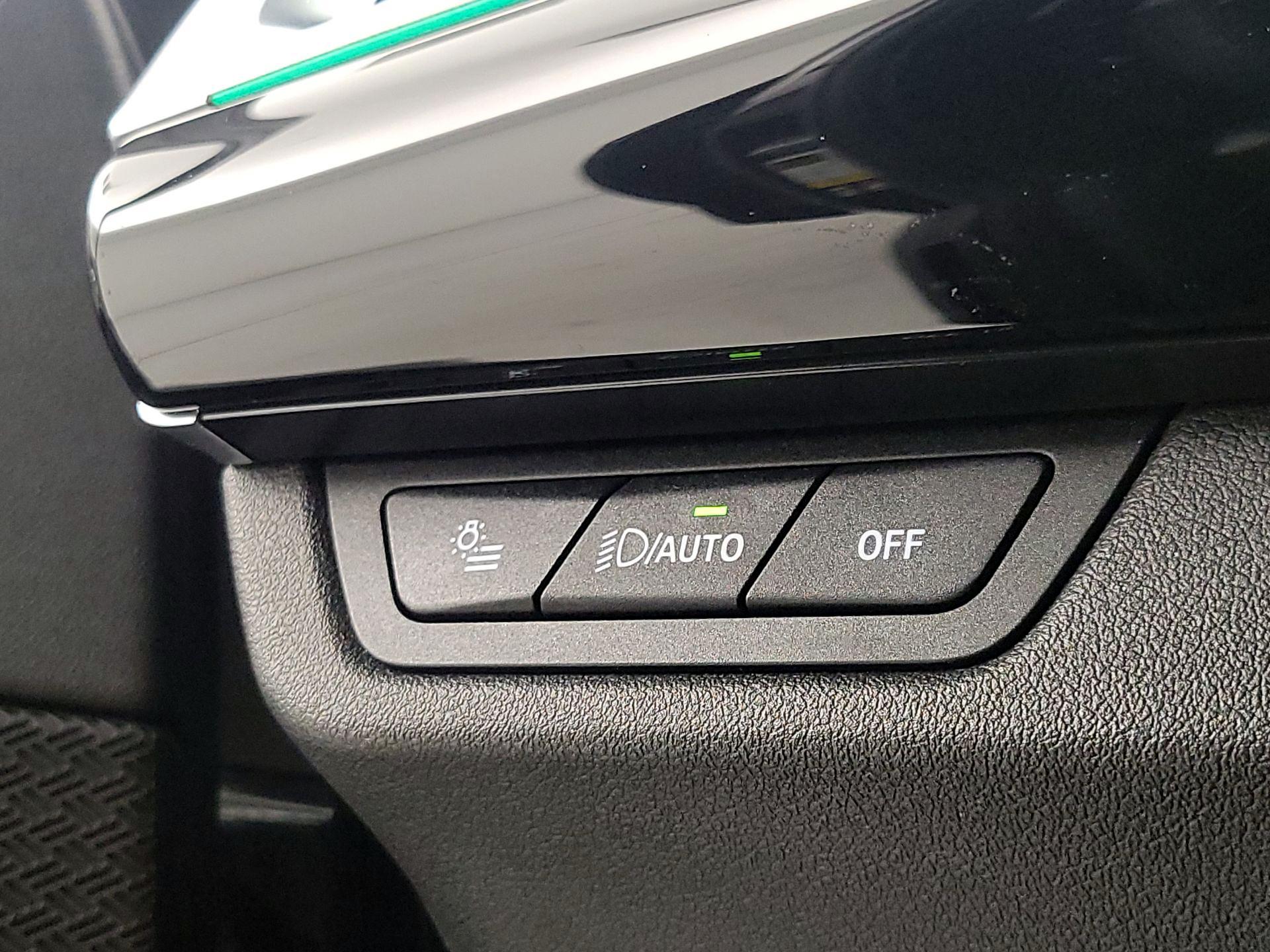 Thumbnail: 2023 BMW X1 - 13