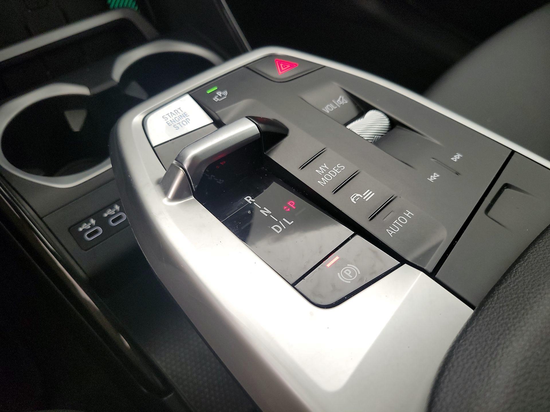 Thumbnail: 2023 BMW X1 - 18