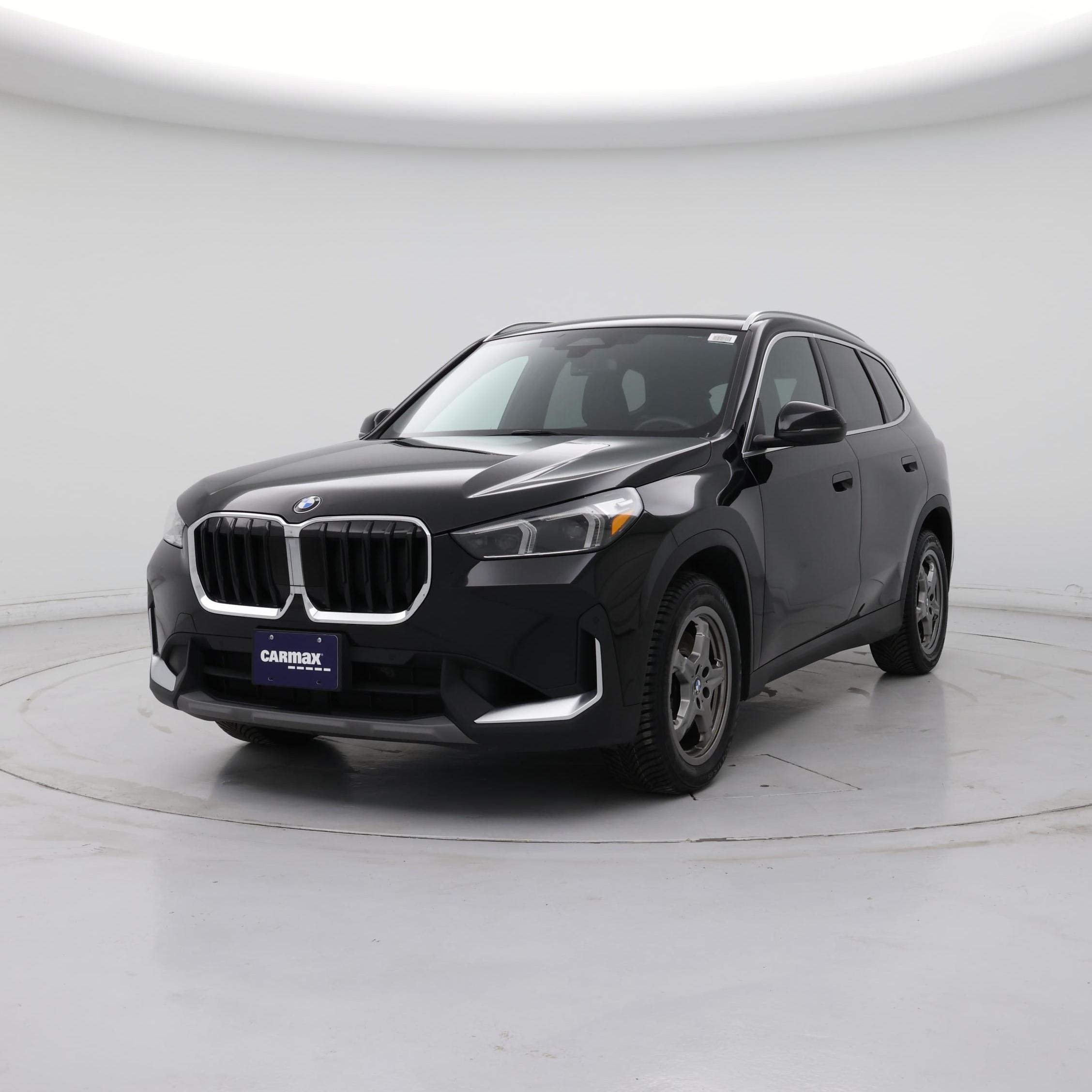 Thumbnail: 2023 BMW X1 - 4