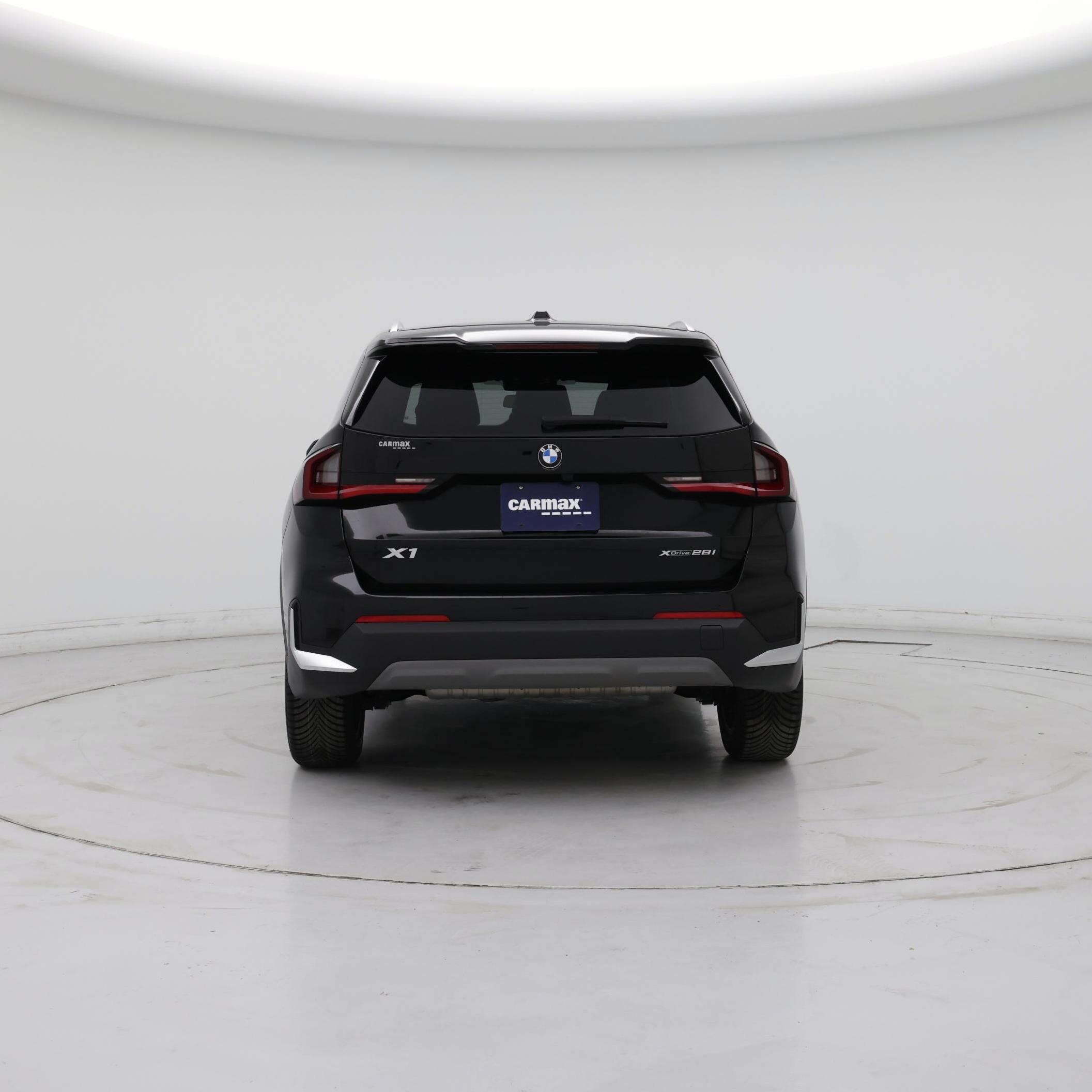 Thumbnail: 2023 BMW X1 - 6