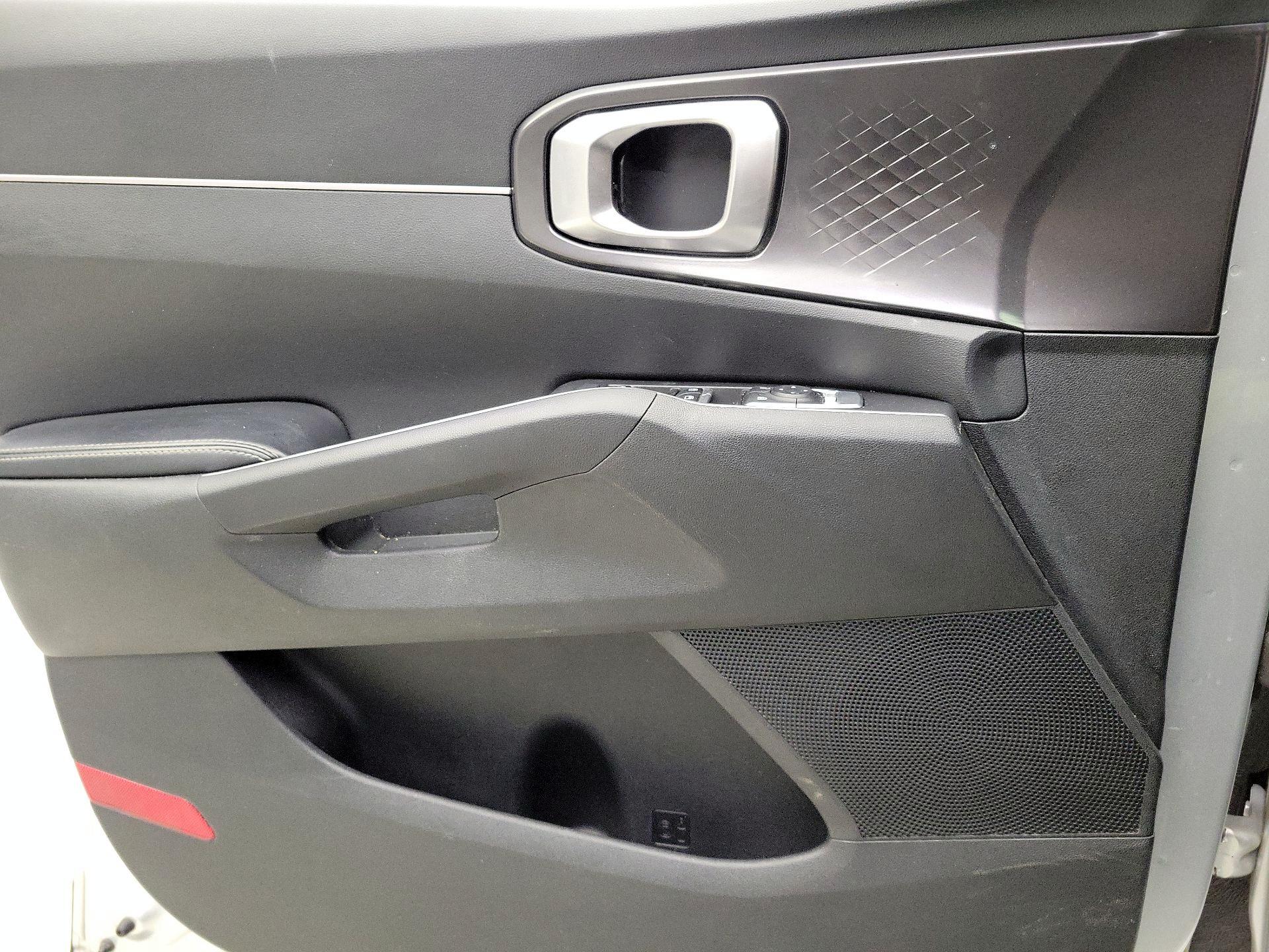 Thumbnail: 2021 Kia Sorento - 12