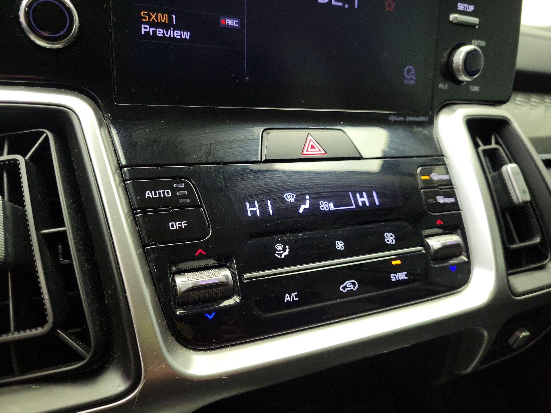 Thumbnail: 2021 Kia Sorento - 15