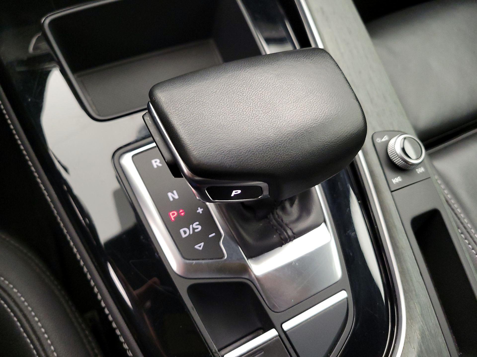 Thumbnail: 2024 Audi A4 - 17