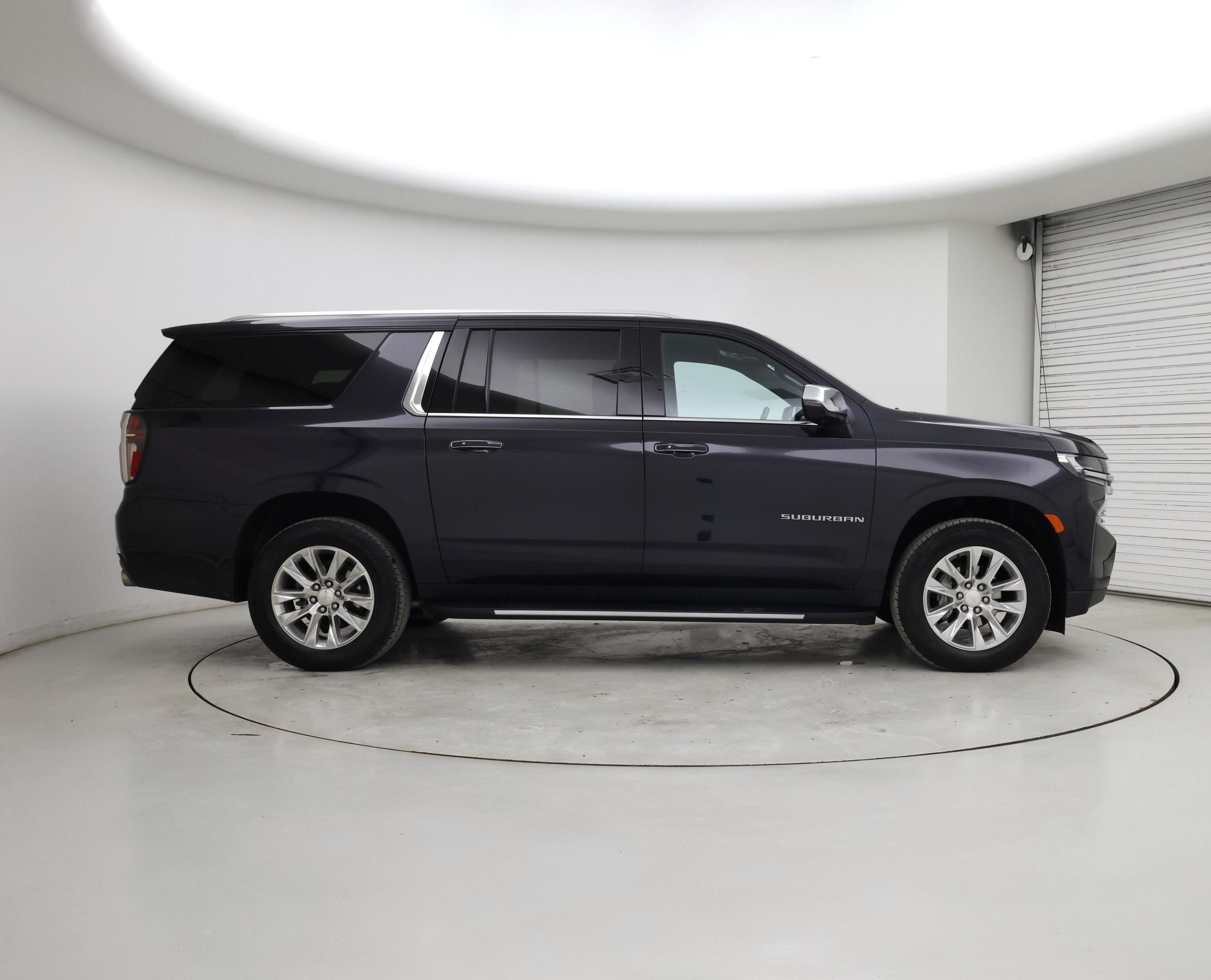 Thumbnail: 2023 Chevrolet Suburban - 7