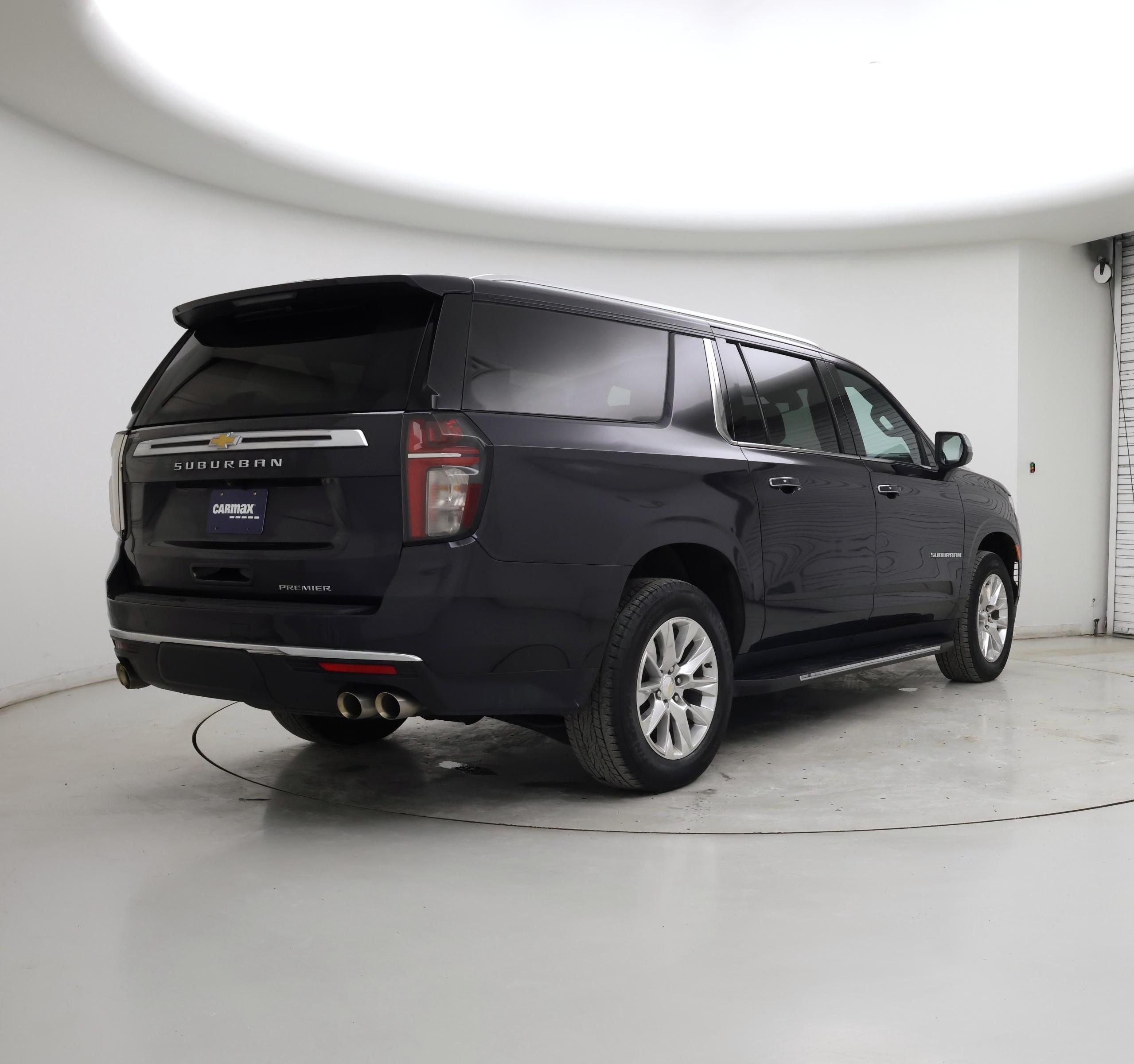 Thumbnail: 2023 Chevrolet Suburban - 8