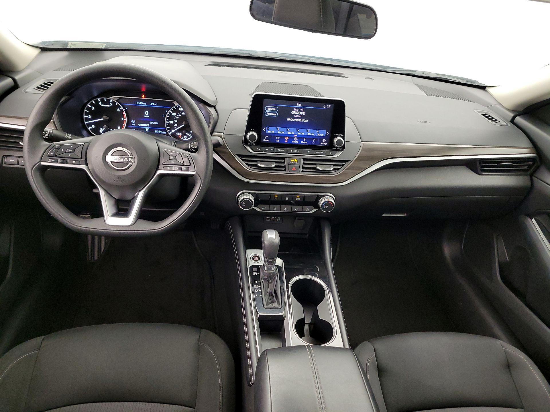 Thumbnail: 2023 Nissan Altima - 9