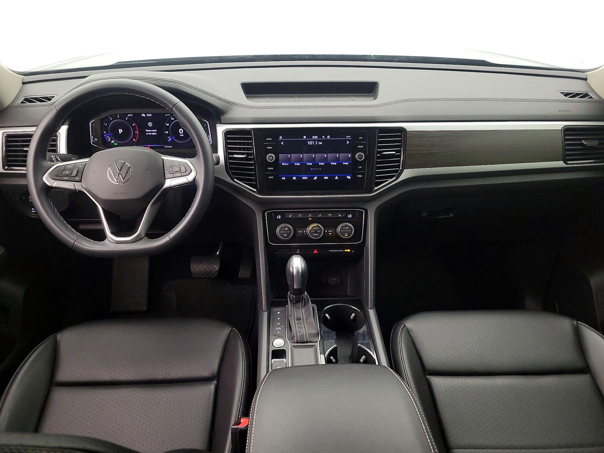 Thumbnail: 2022 Volkswagen Atlas - 9