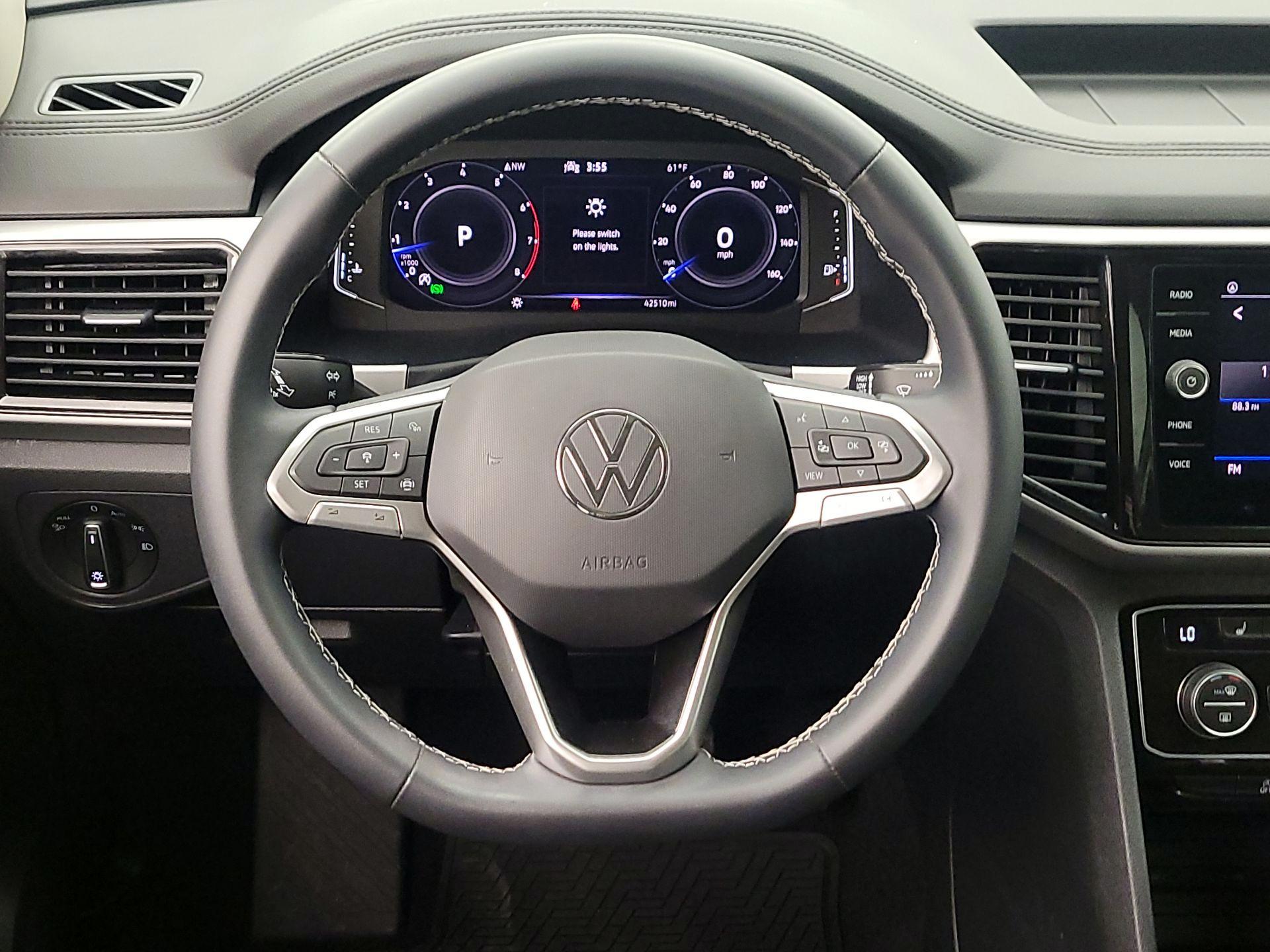 Thumbnail: 2022 Volkswagen Atlas - 10