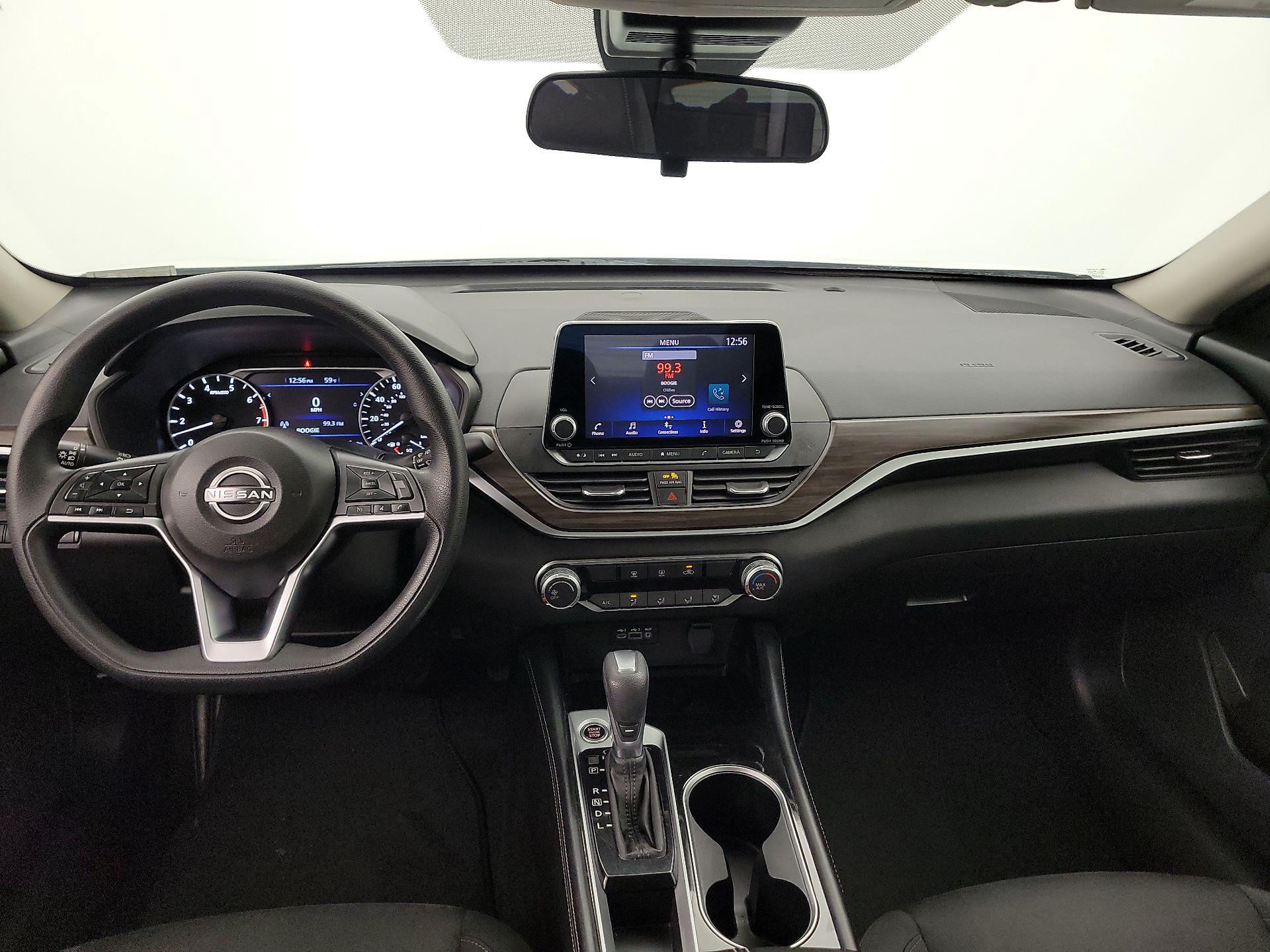 Thumbnail: 2023 Nissan Altima - 9