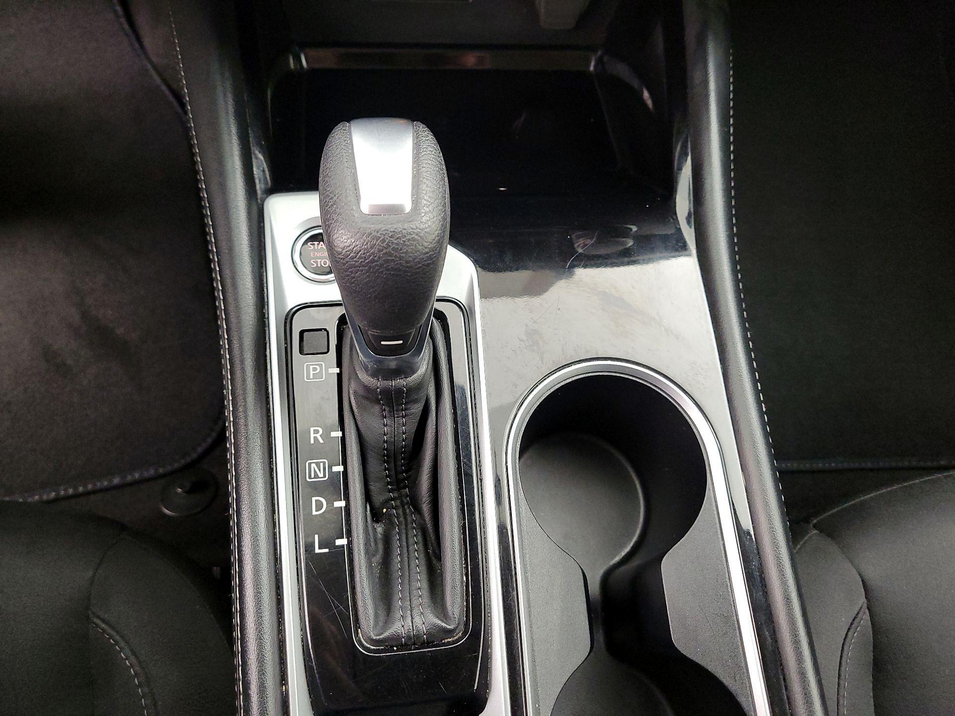 Thumbnail: 2023 Nissan Altima - 17