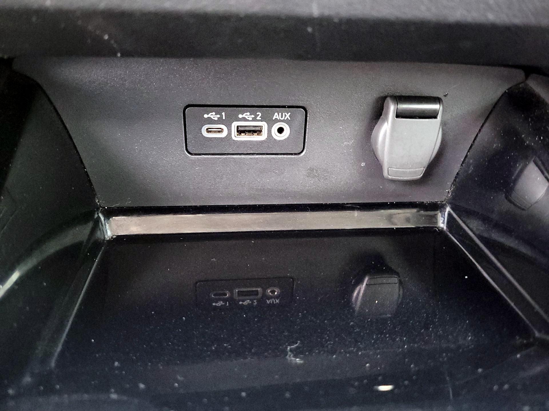 Thumbnail: 2023 Nissan Altima - 18