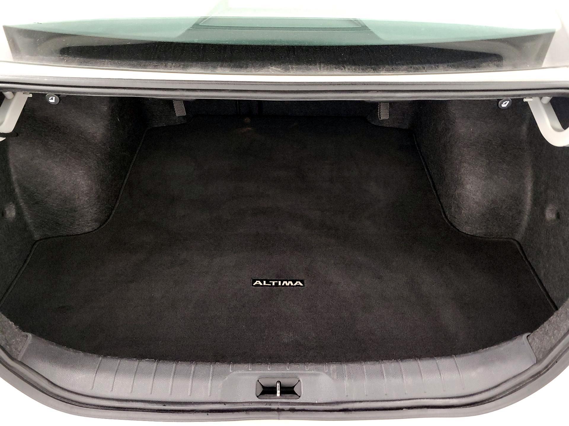 Thumbnail: 2023 Nissan Altima - 20