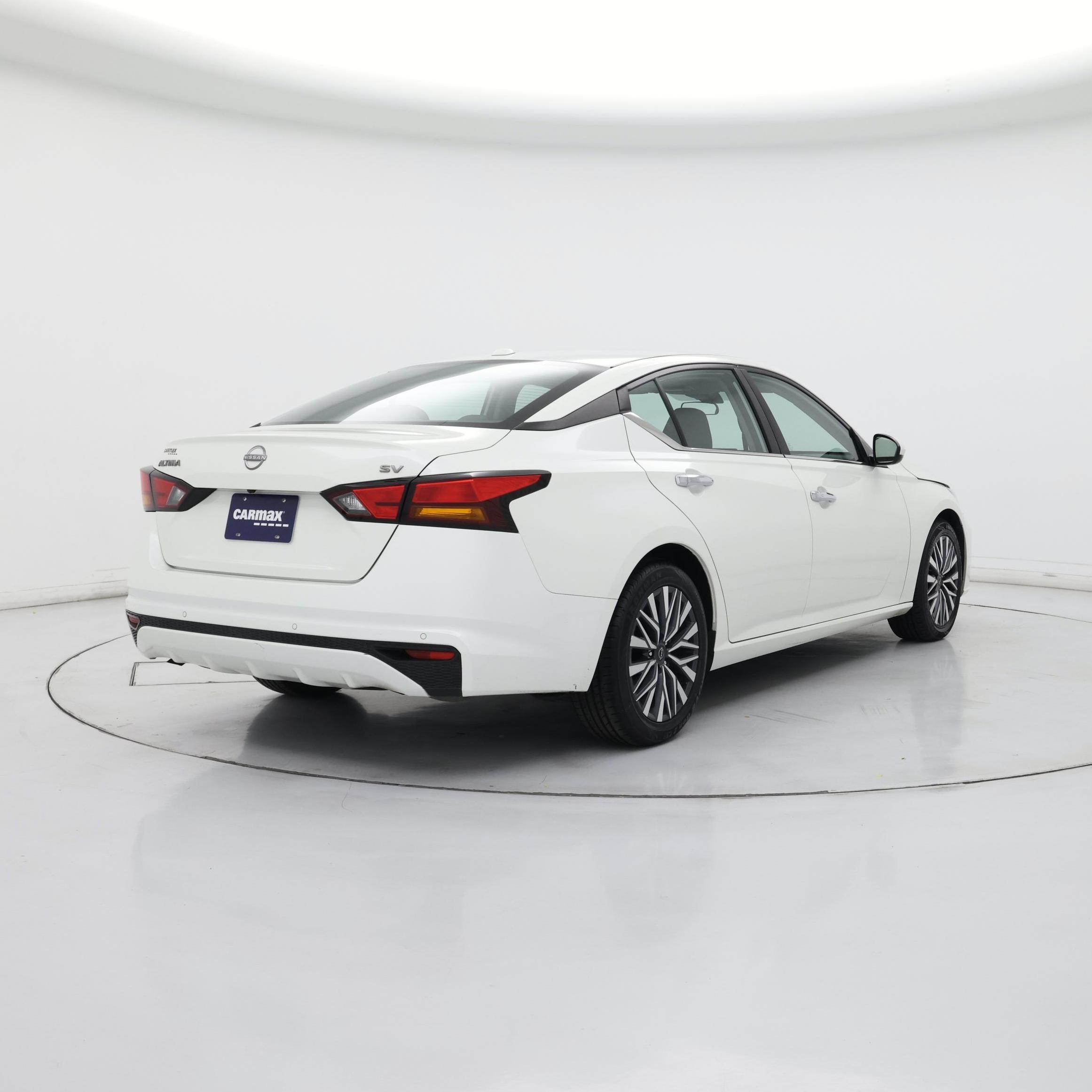 Thumbnail: 2023 Nissan Altima - 8