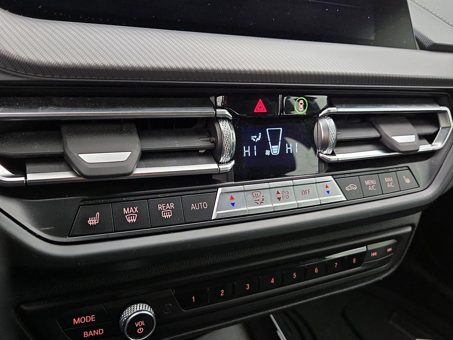 Thumbnail: 2022 BMW 2 Series - 16