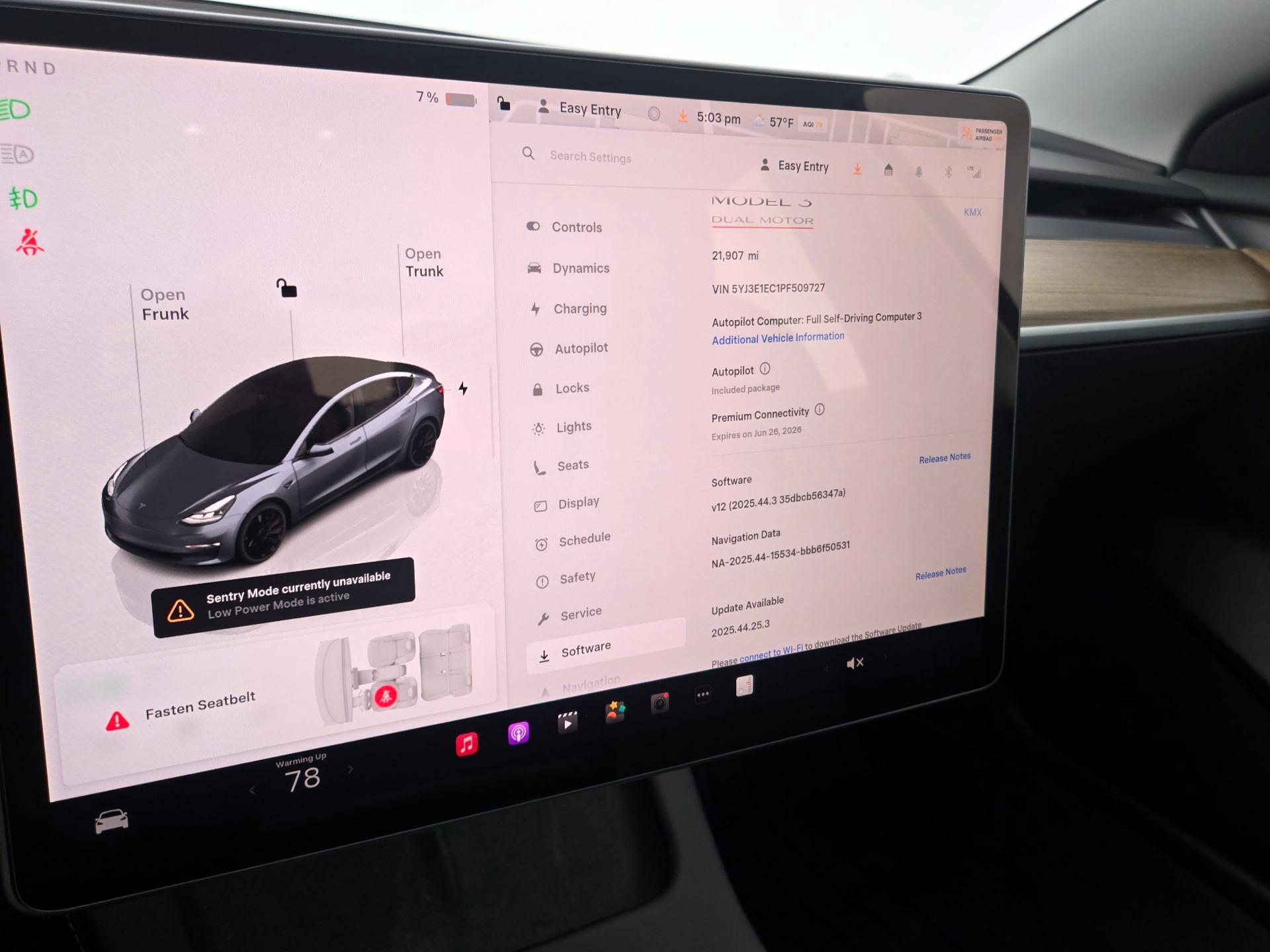 Thumbnail: 2023 Tesla Model 3 - 13