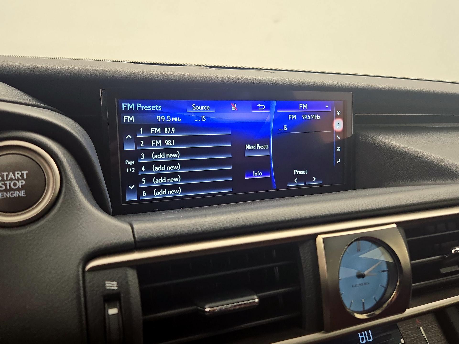 Thumbnail: 2019 Lexus IS - 16