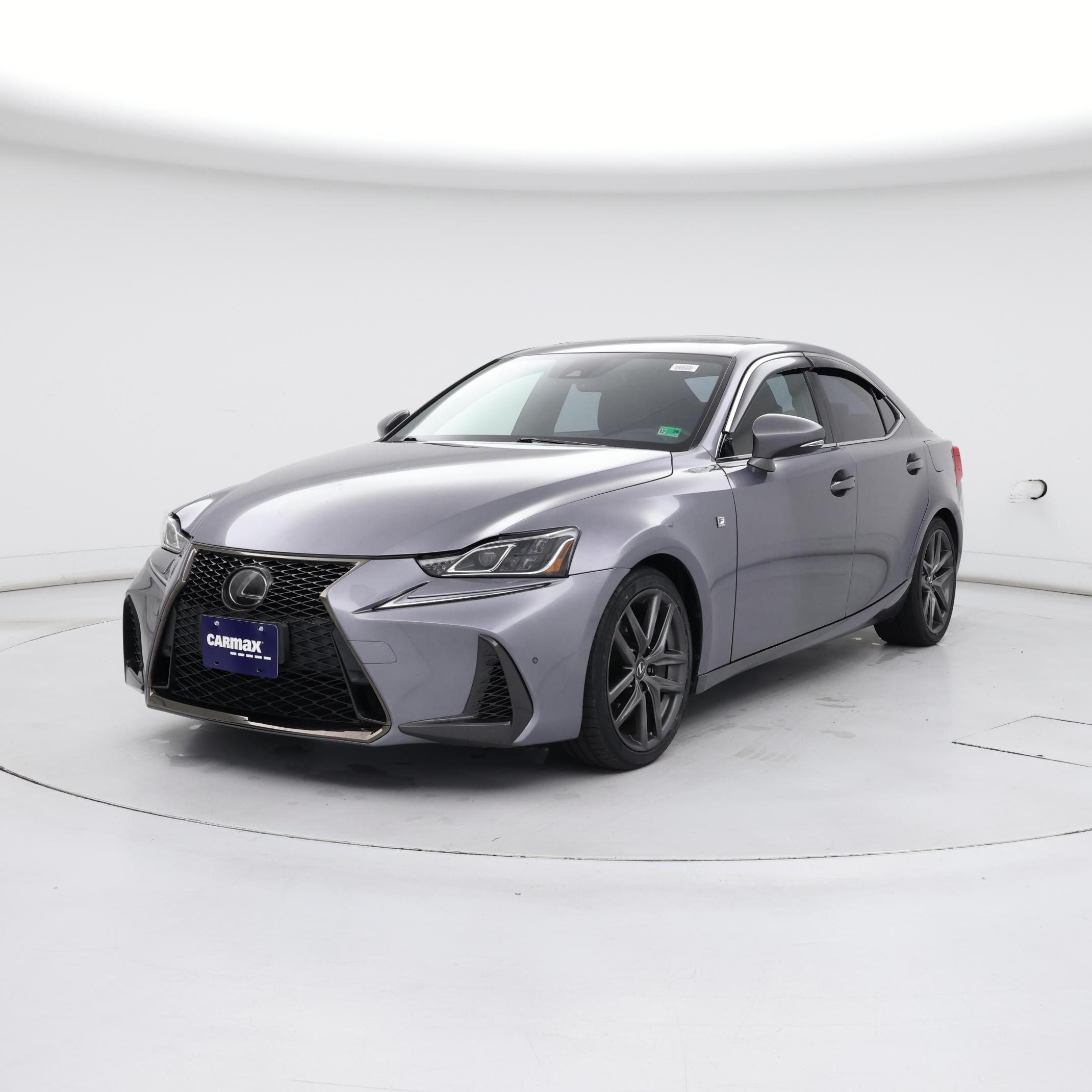 Thumbnail: 2019 Lexus IS - 4