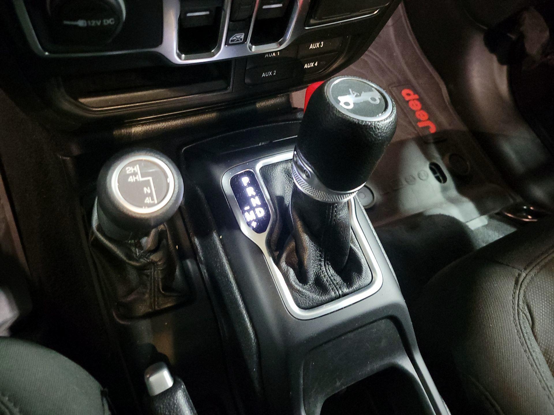 Thumbnail: 2020 Jeep Wrangler - 17