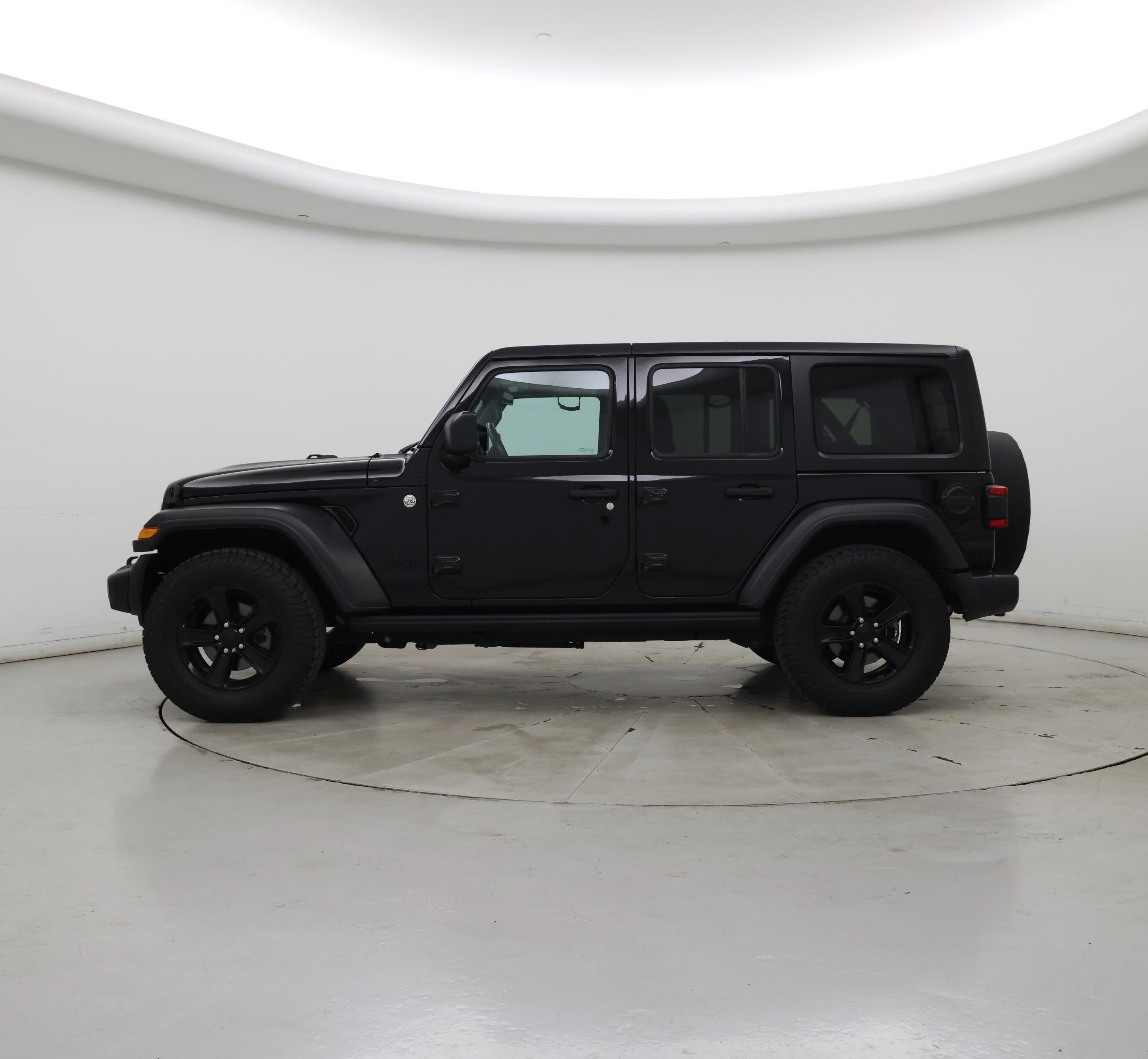 Thumbnail: 2020 Jeep Wrangler - 3