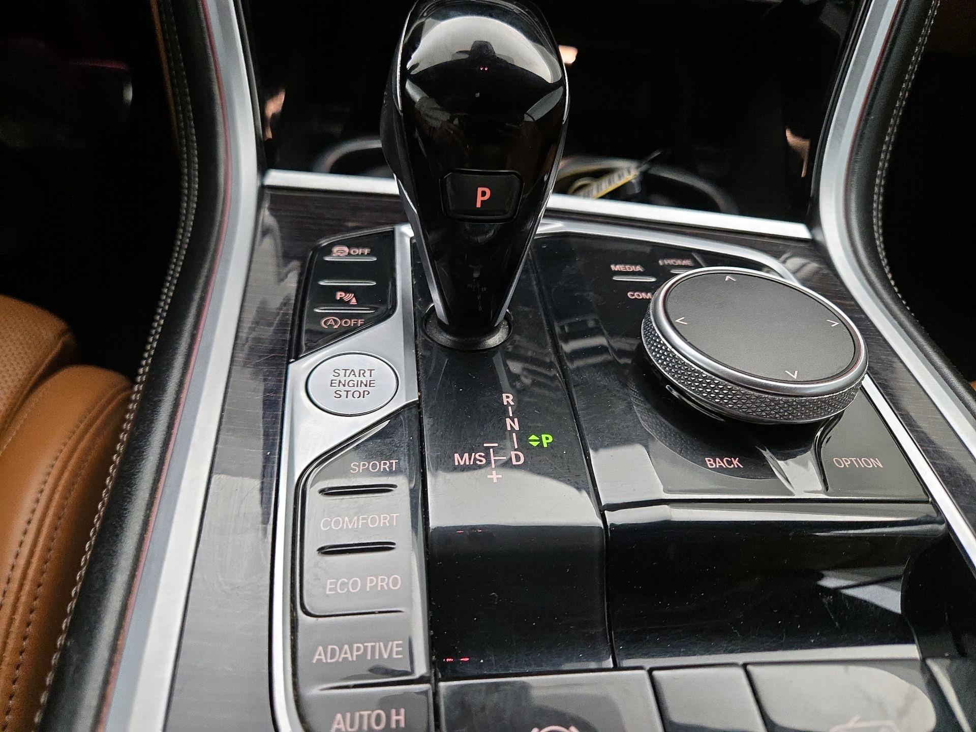 Thumbnail: 2023 BMW 8 Series - 18