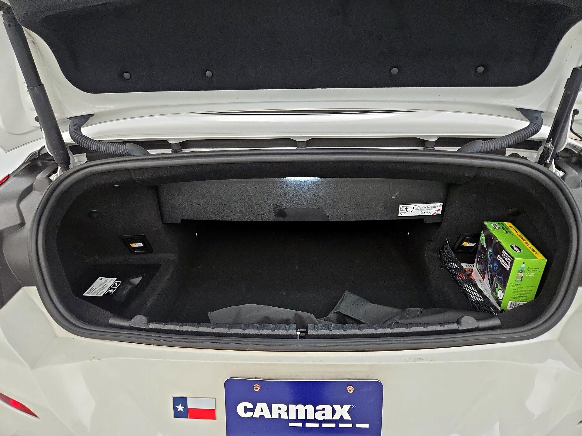 Thumbnail: 2023 BMW 8 Series - 20