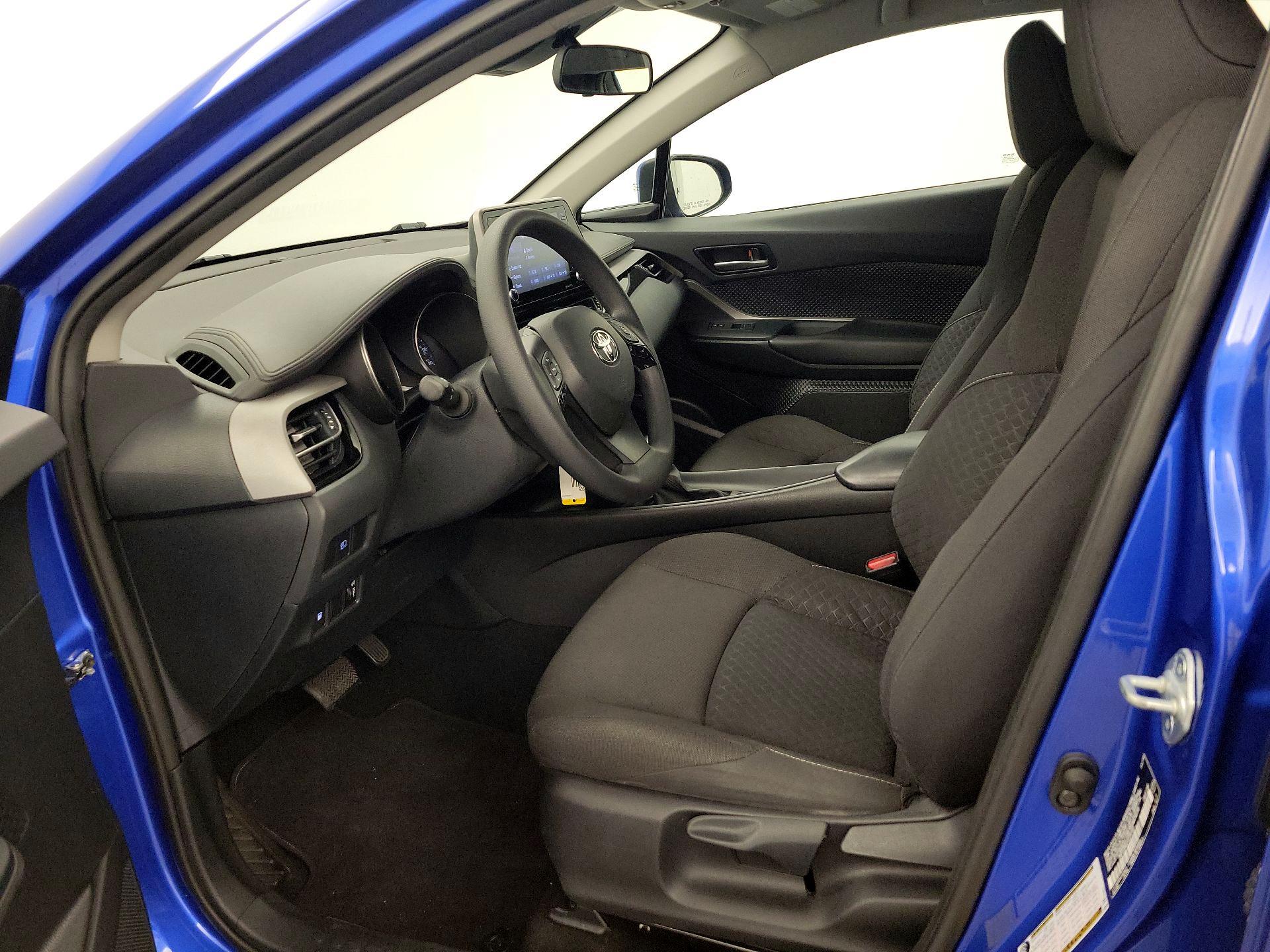 Thumbnail: 2020 Toyota C-HR - 11