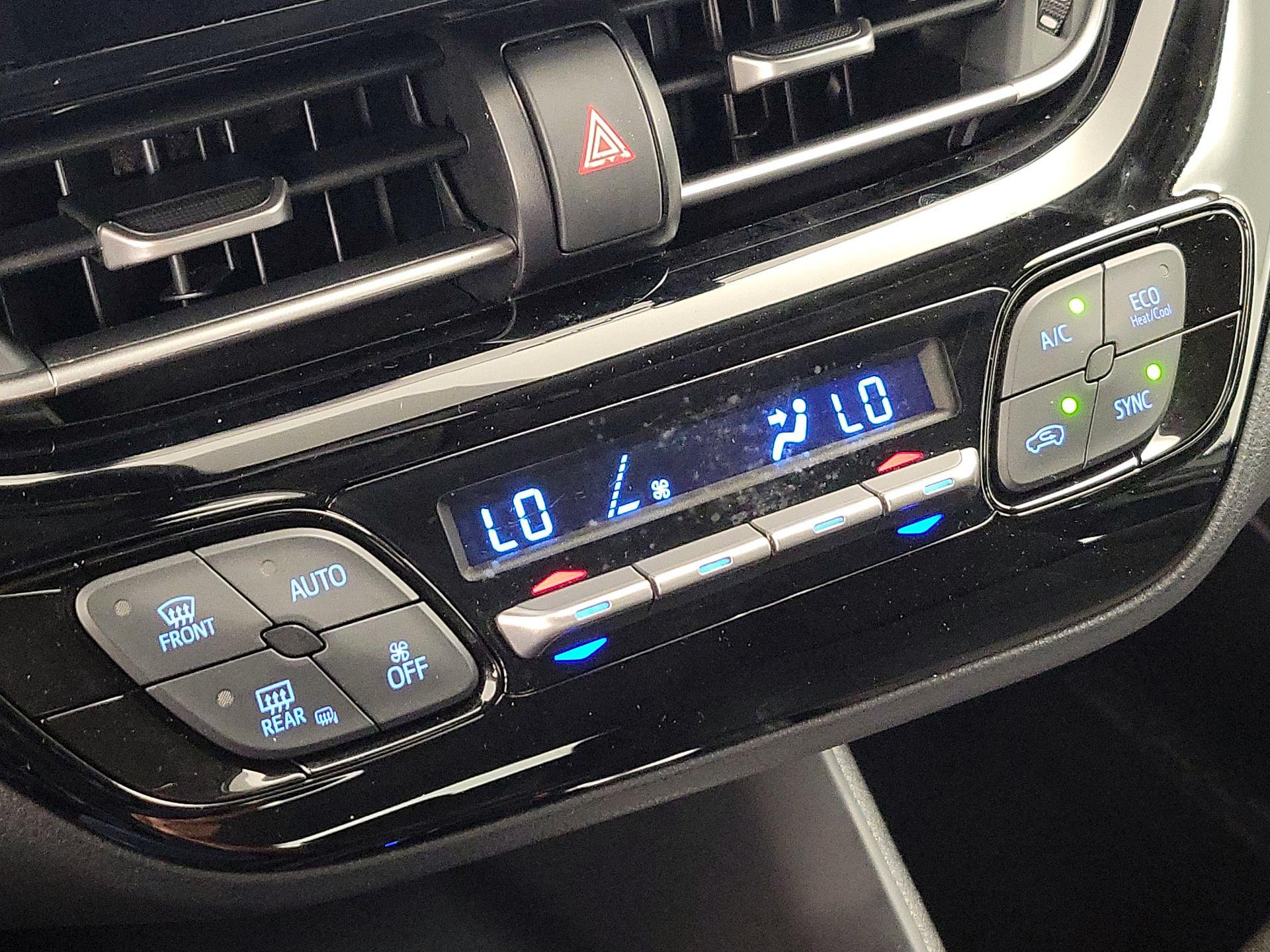 Thumbnail: 2020 Toyota C-HR - 16