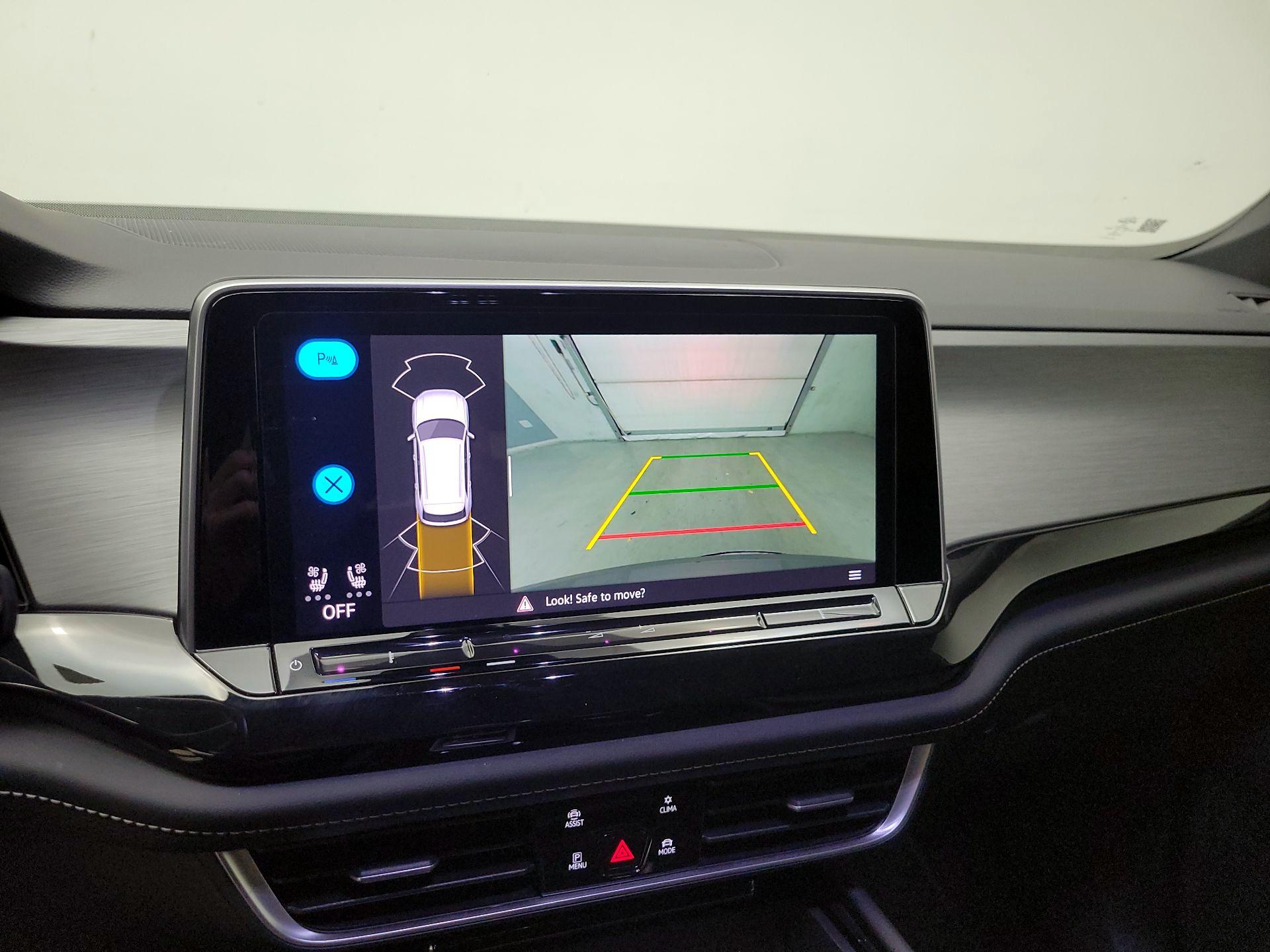 Thumbnail: 2025 Volkswagen Atlas - 14