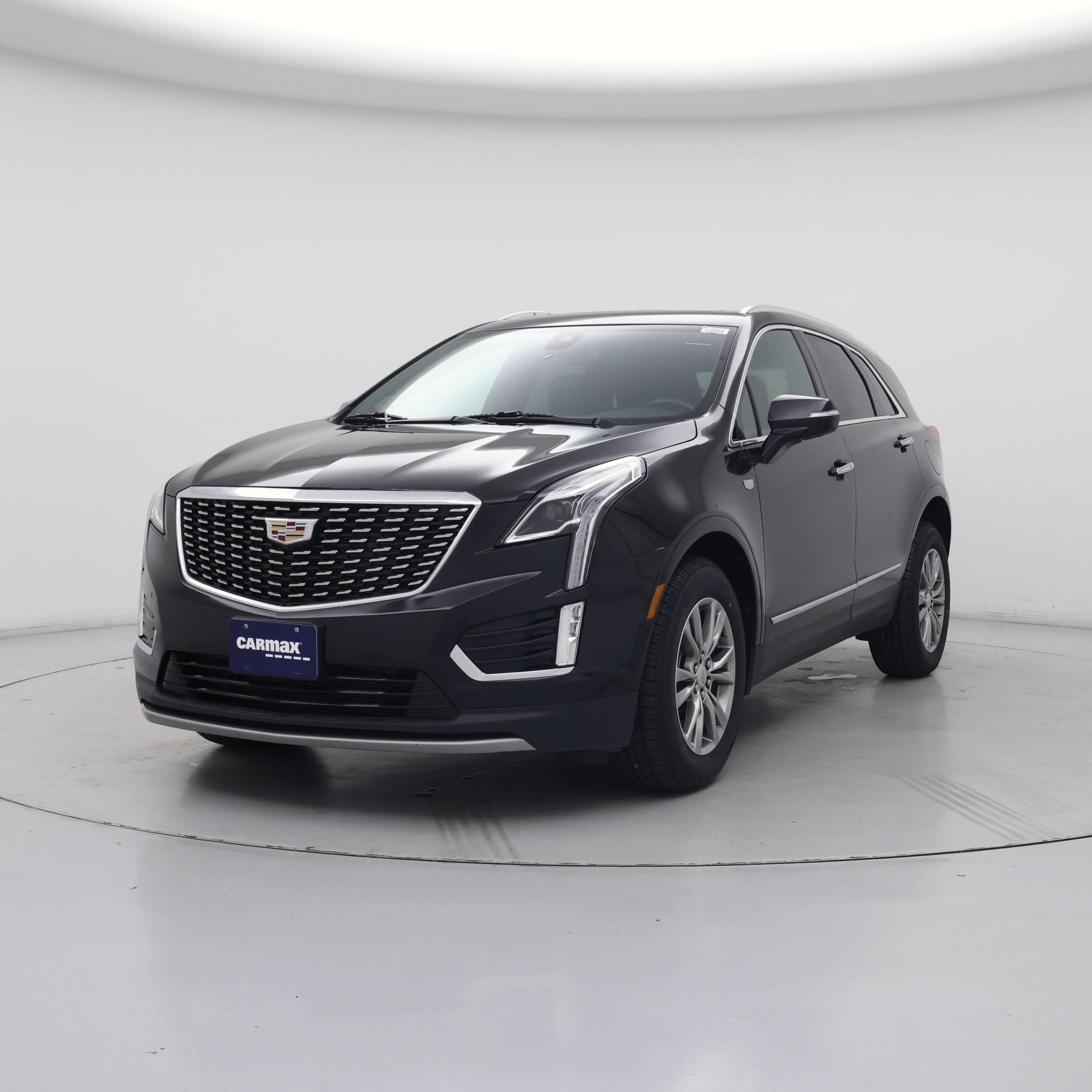 Thumbnail: 2023 Cadillac XT5 - 4