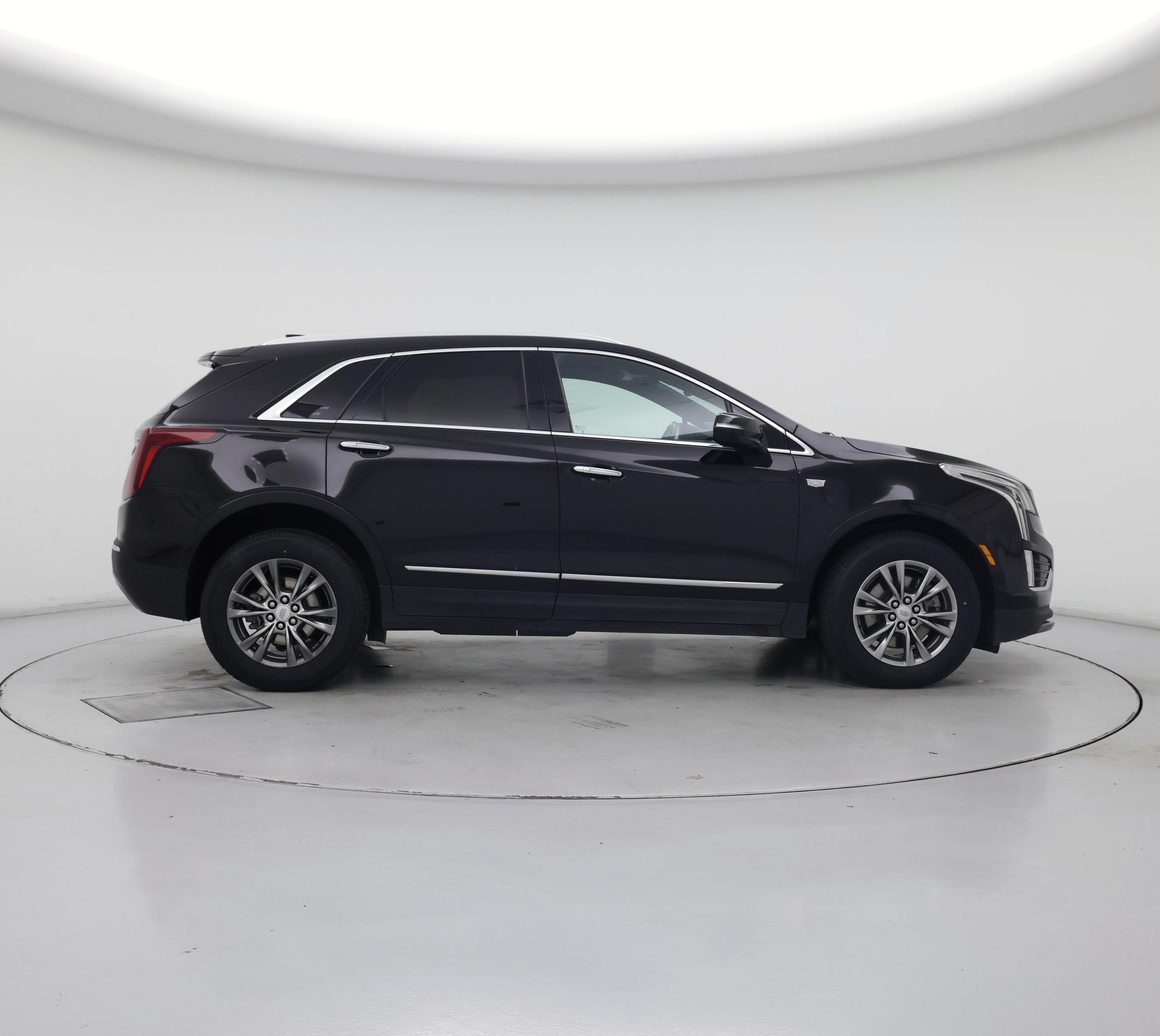 Thumbnail: 2023 Cadillac XT5 - 7